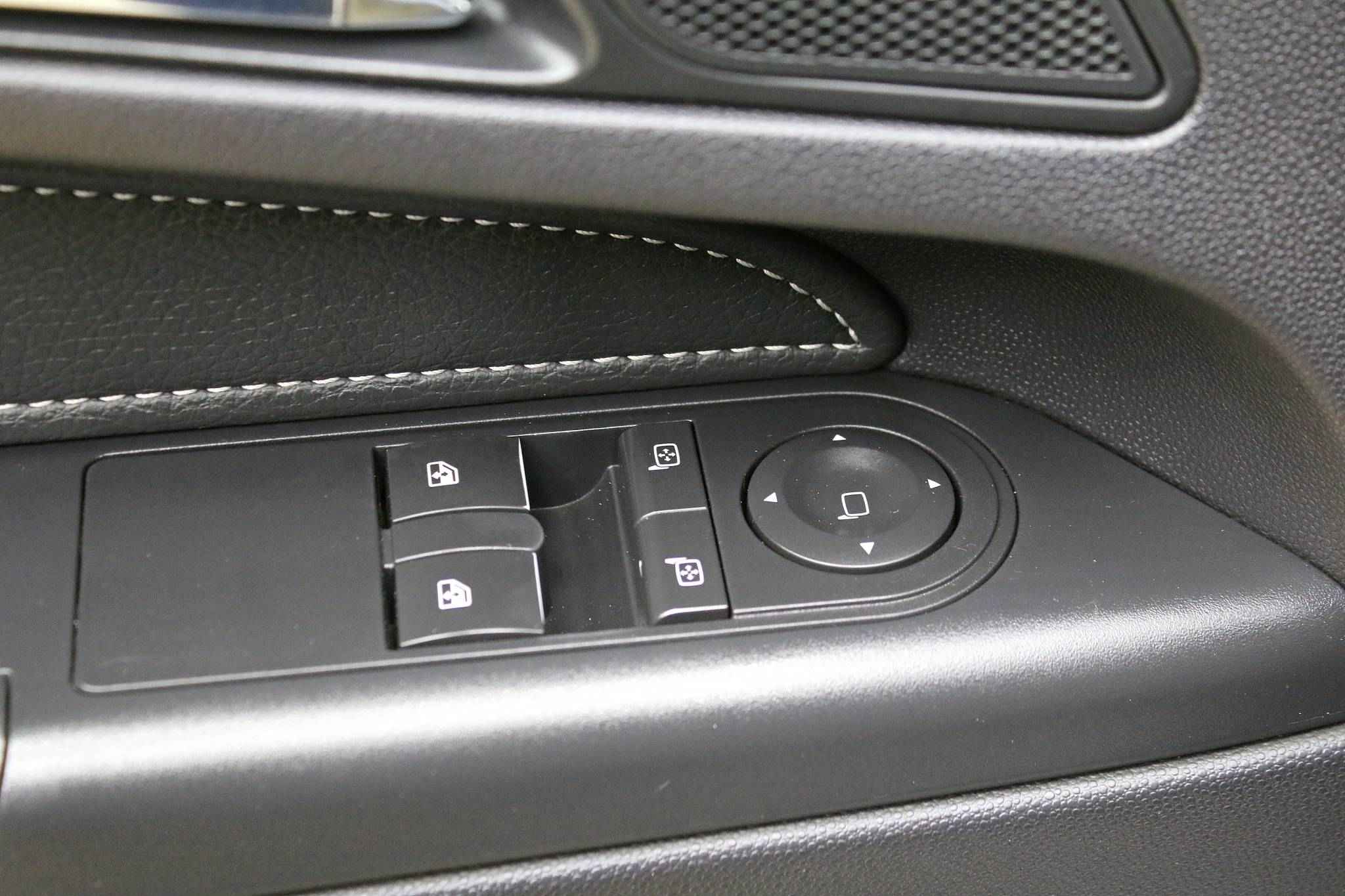 Opel Zafira, B Рестайлинг