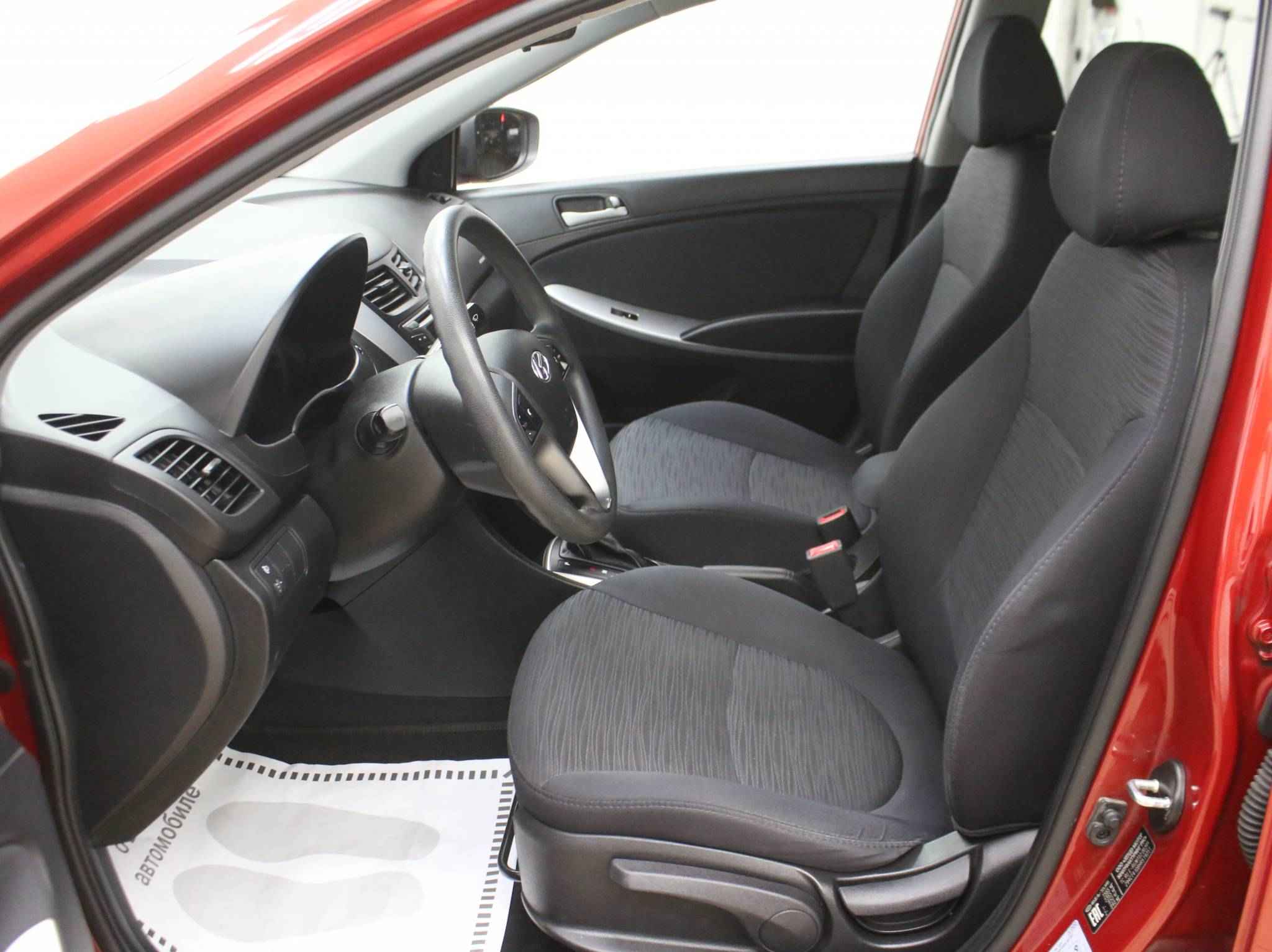 Hyundai Solaris, I Рестайлинг