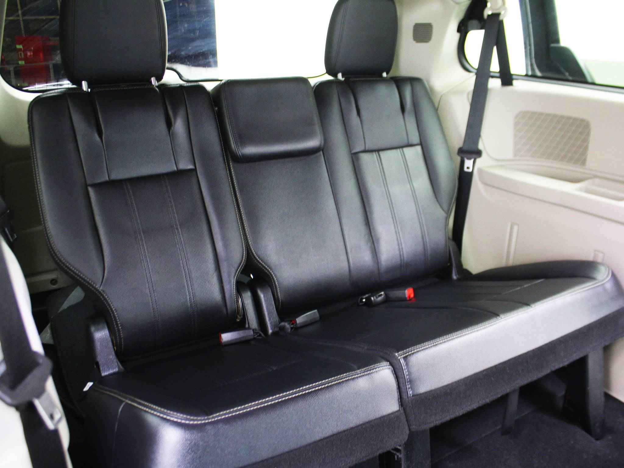 Chrysler Town & Country, V Рестайлинг