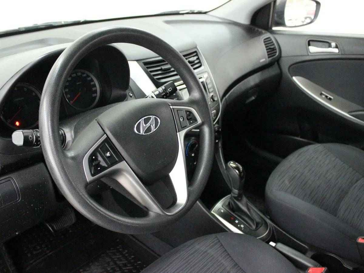 Hyundai Solaris, I Рестайлинг