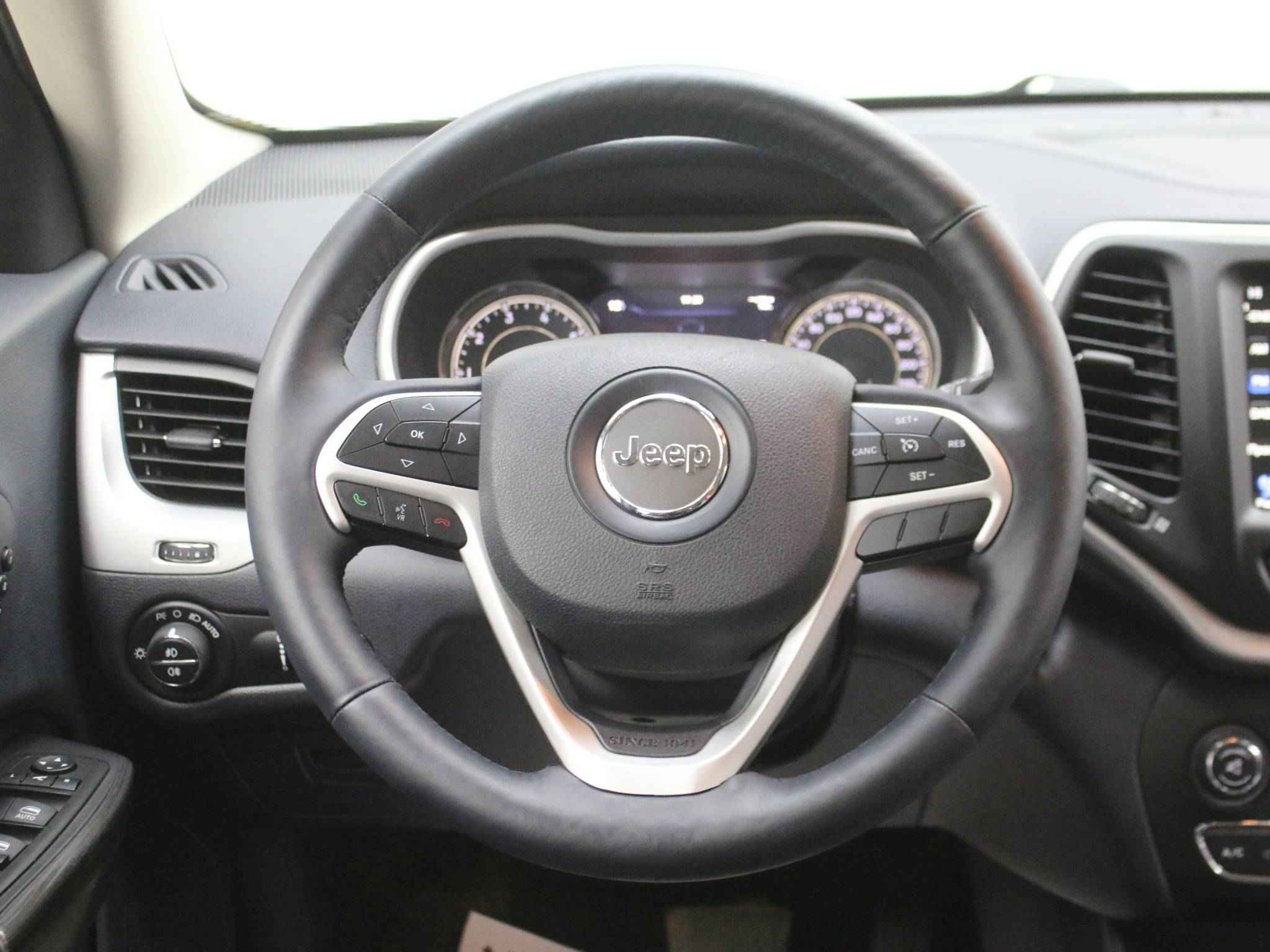 Jeep Cherokee, V (KL)