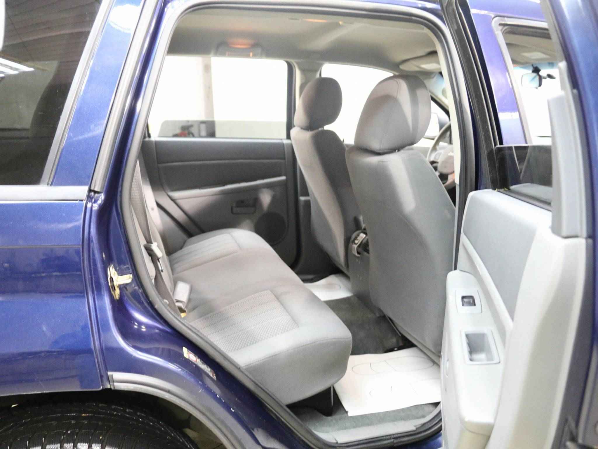 Jeep Grand Cherokee, III (WK)