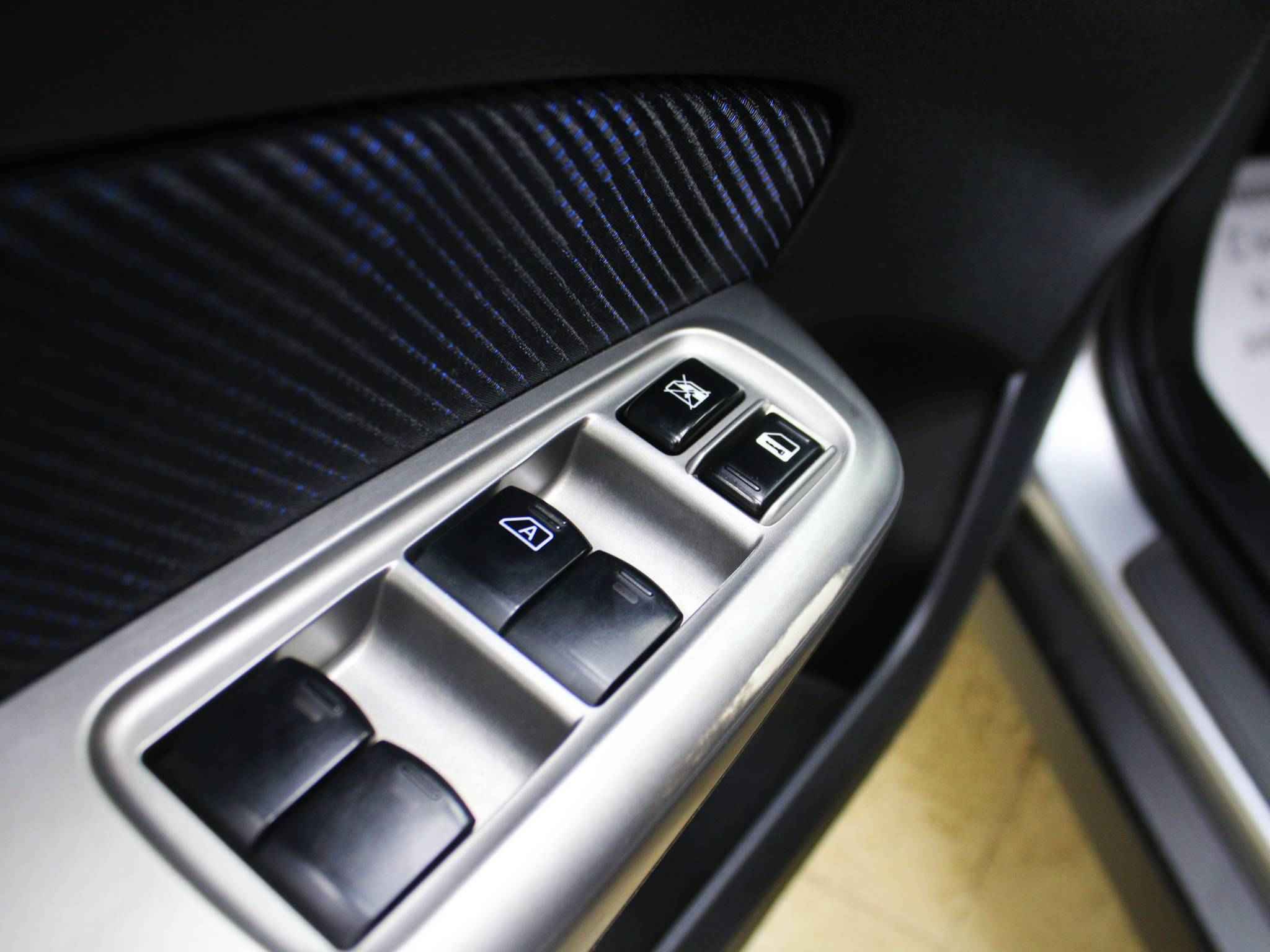 Subaru Forester, III