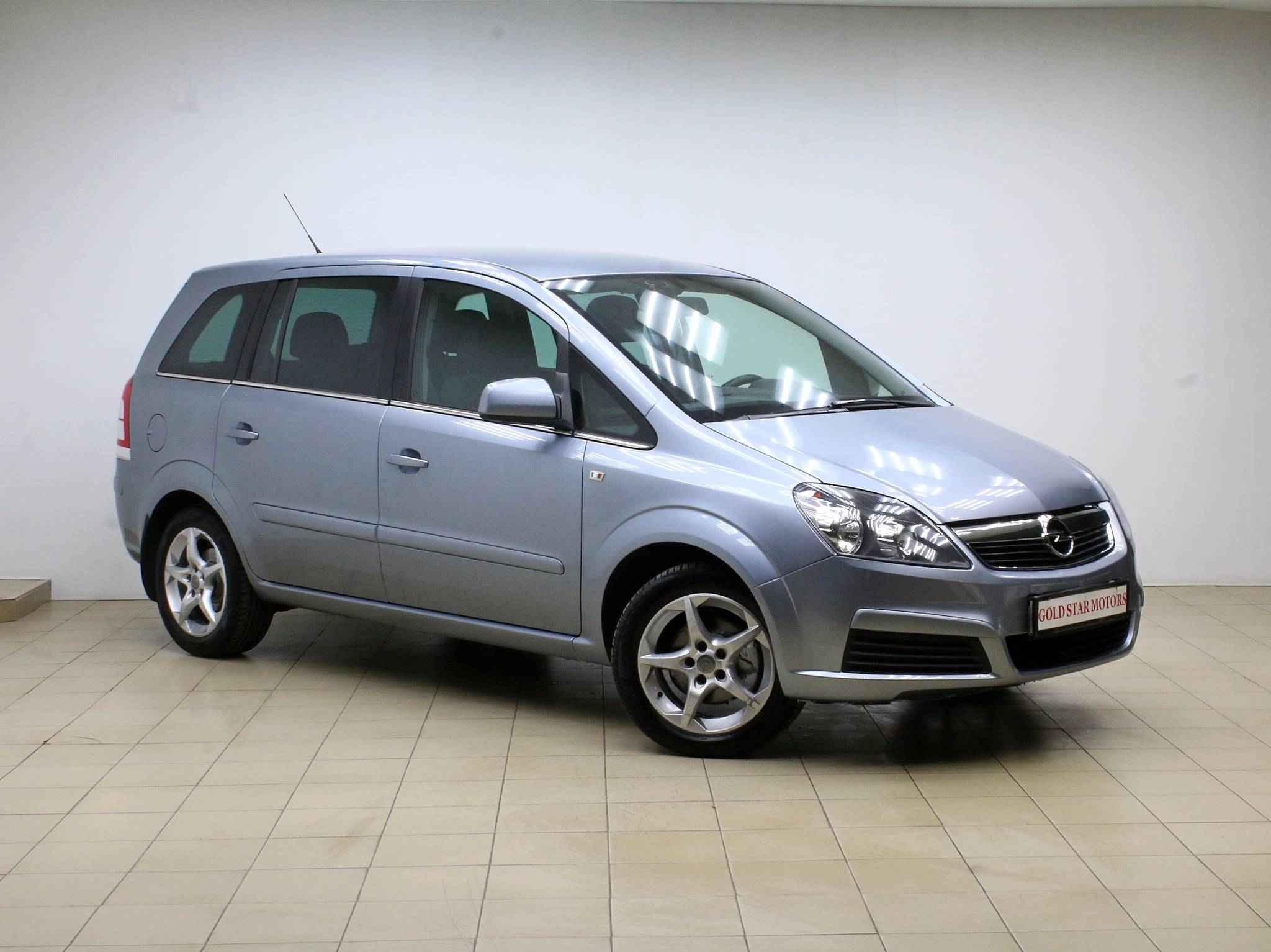 Opel Zafira, C