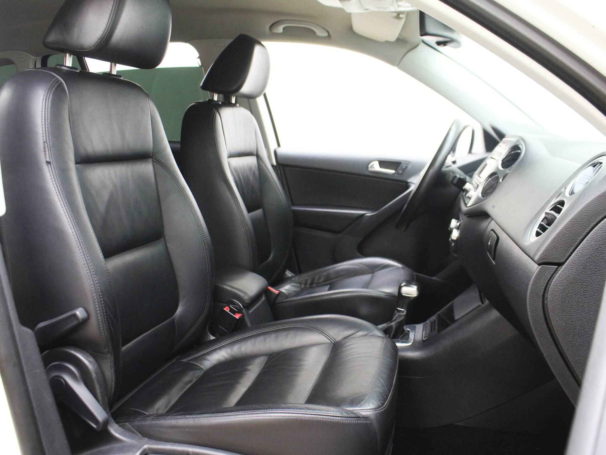 Volkswagen Tiguan, I