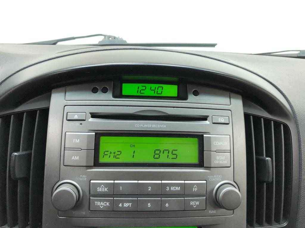 Hyundai Grand Starex, I