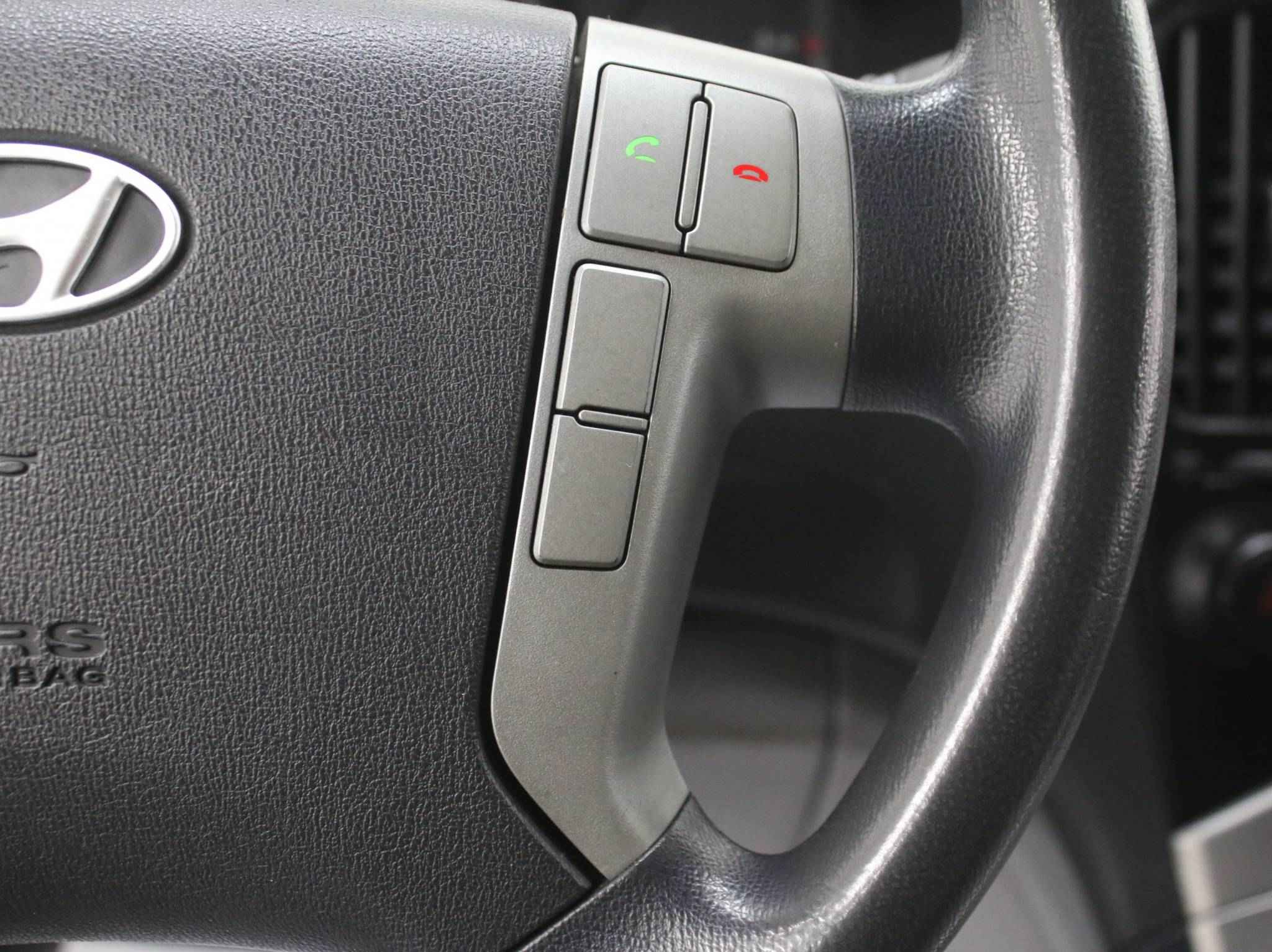 Hyundai Grand Starex, I