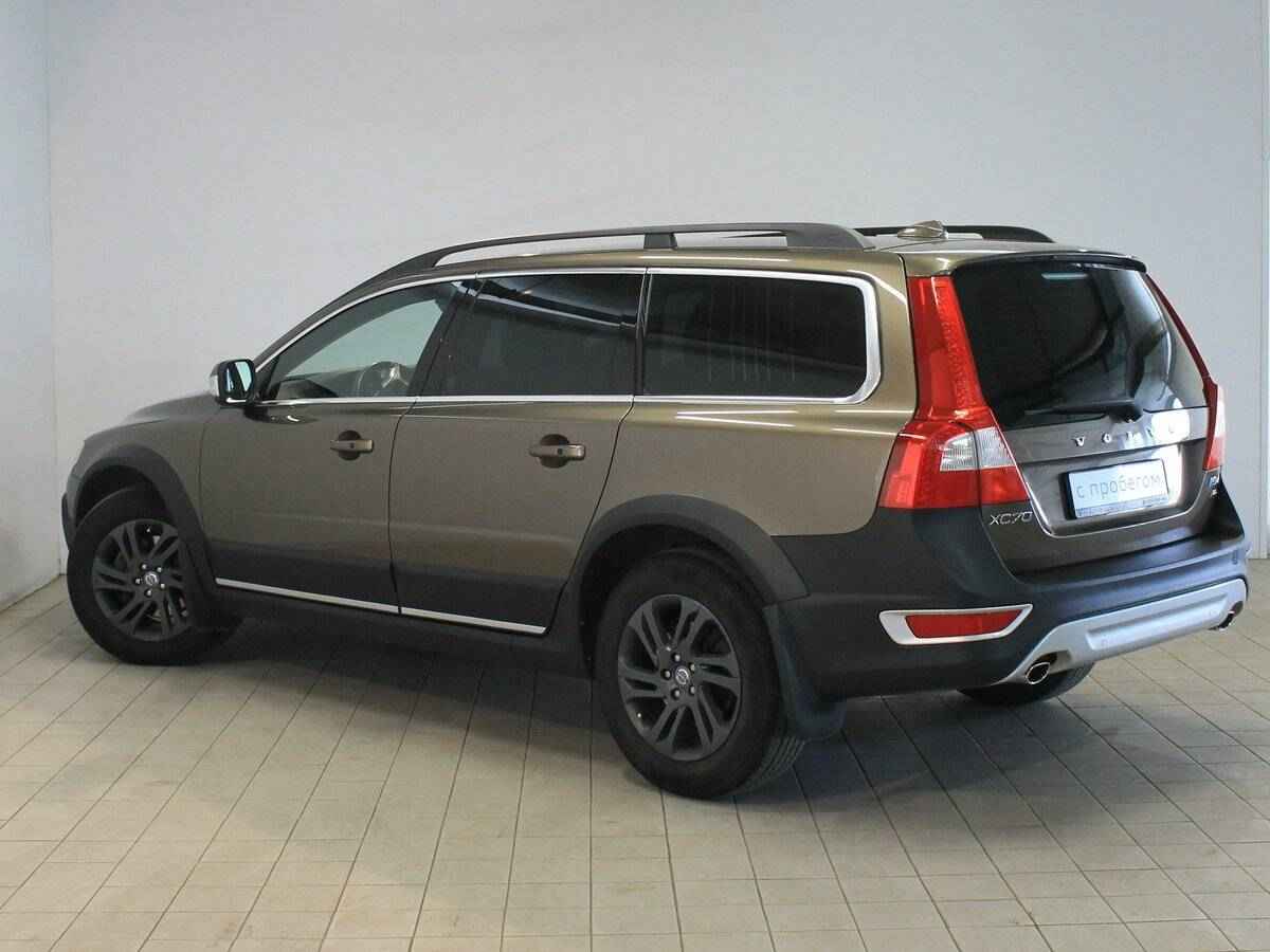 Volvo XC70, II