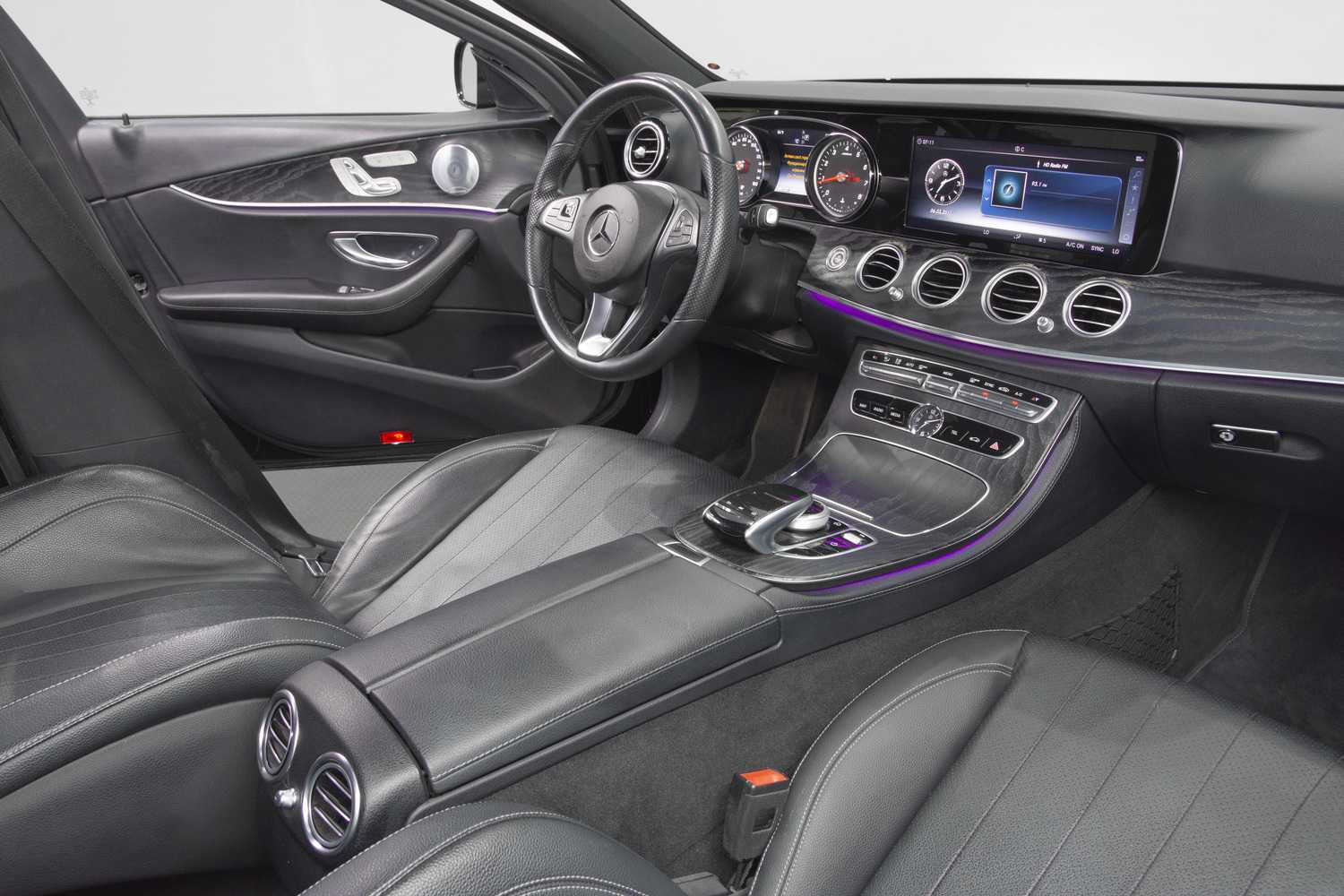 Mercedes-Benz E-Класс 300