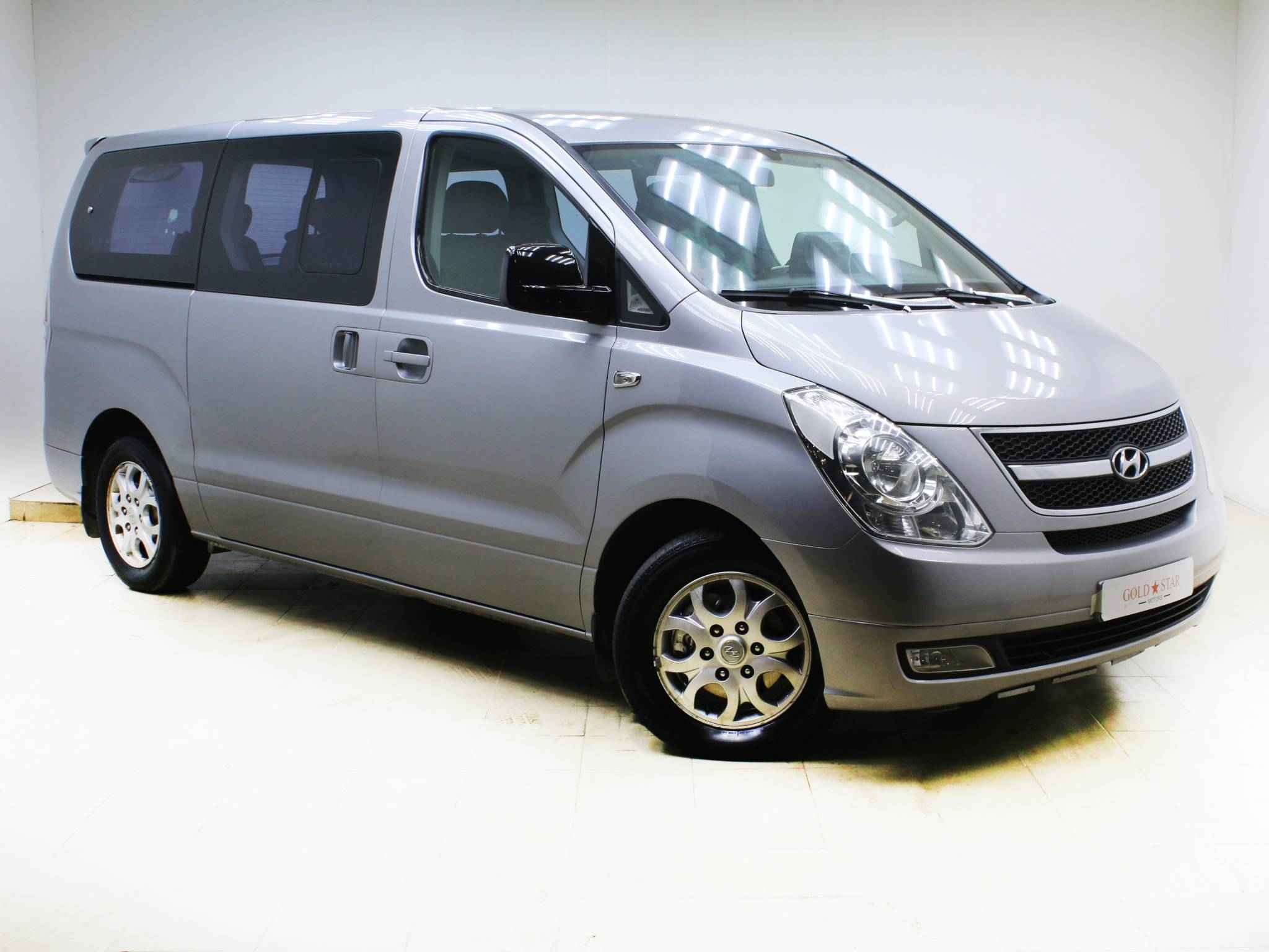 Hyundai Grand Starex, I