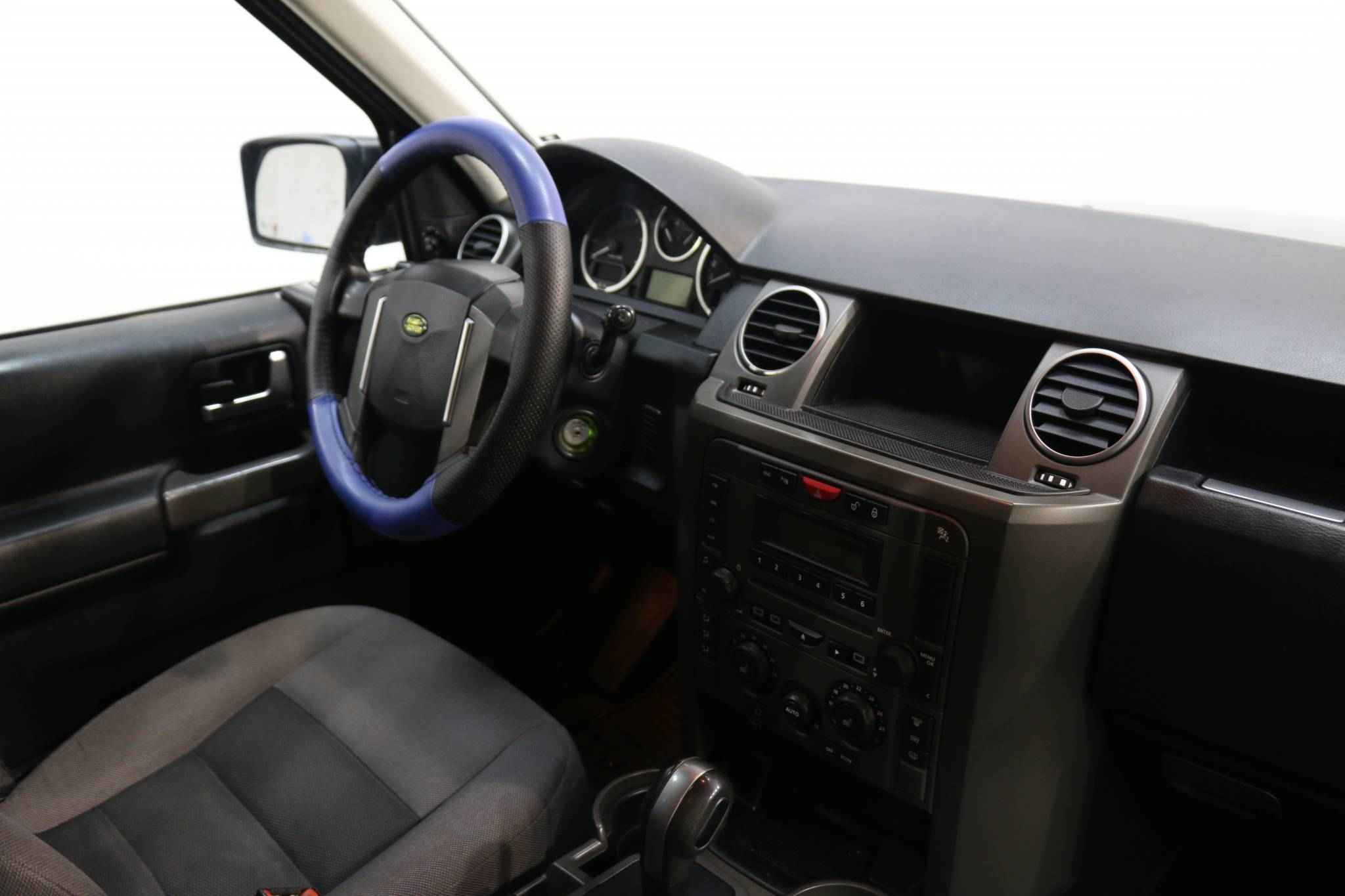 Land Rover Discovery, III