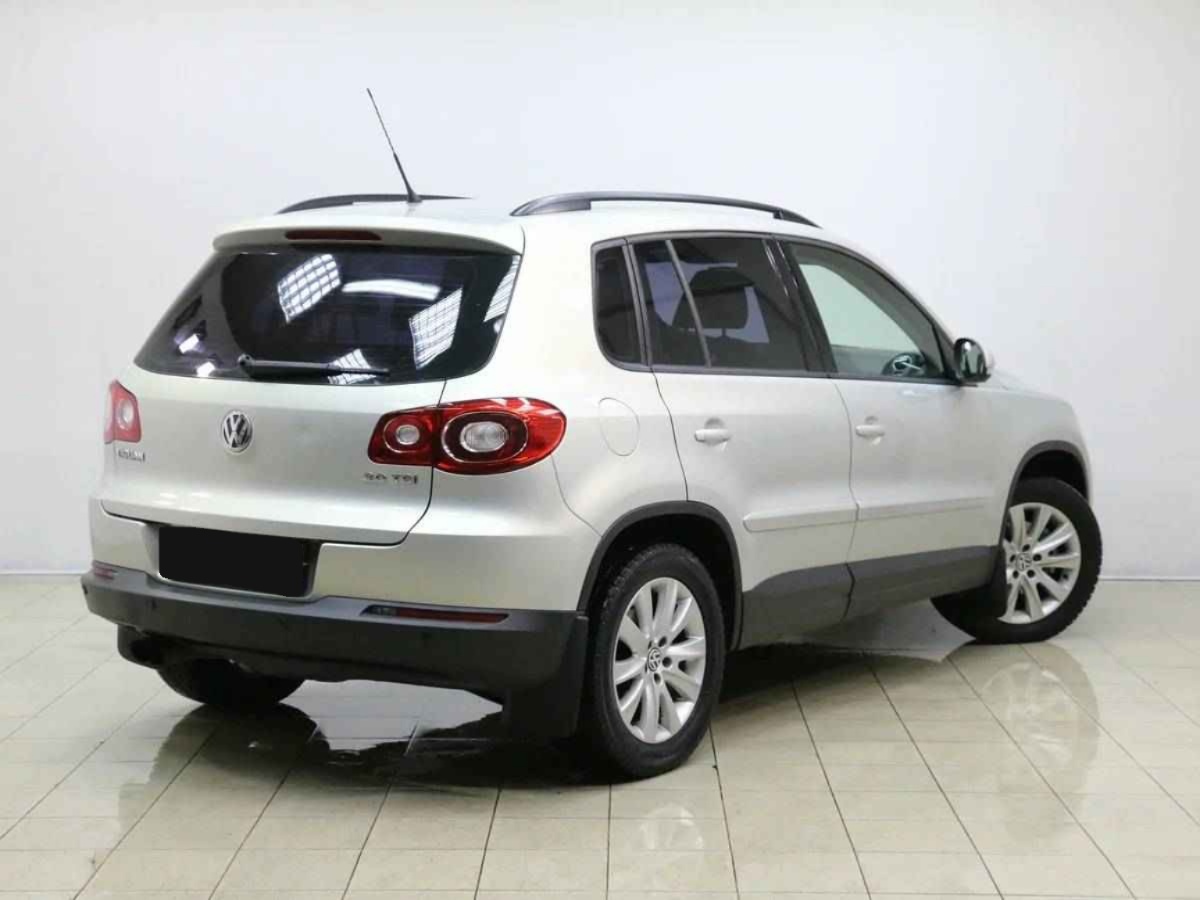 Volkswagen Tiguan, I