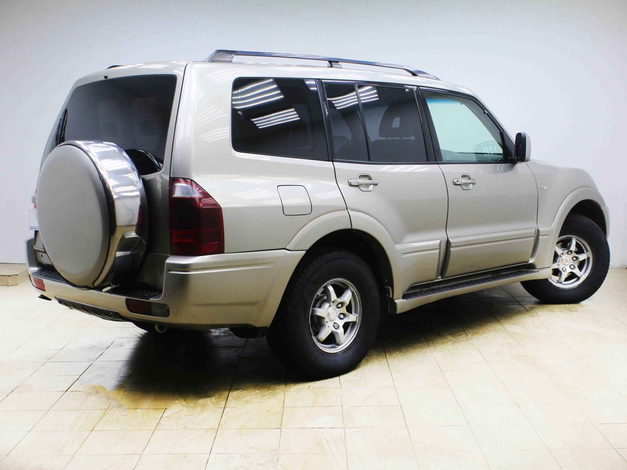 Mitsubishi Pajero, III Рестайлинг