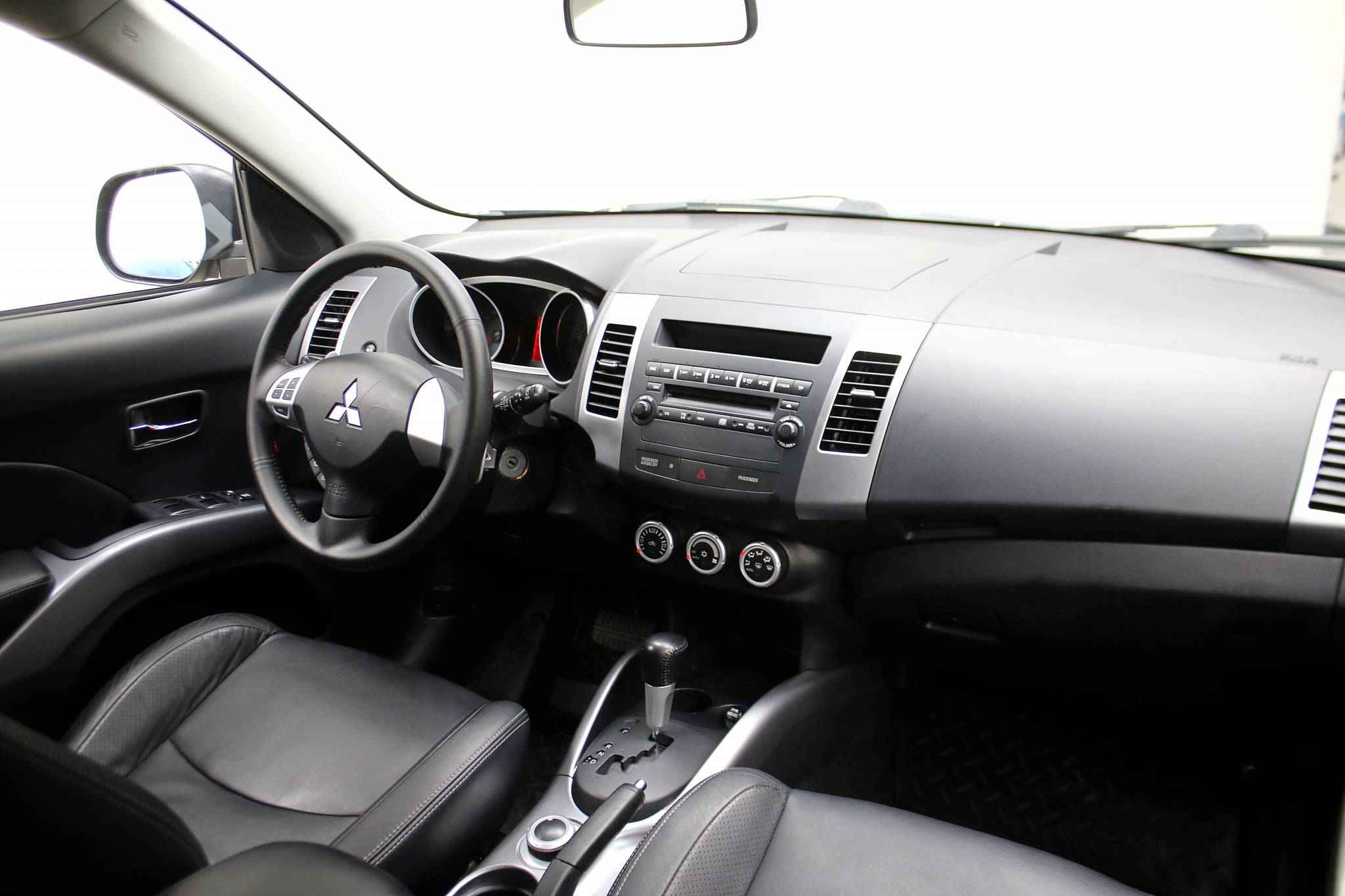 Mitsubishi Outlander, II