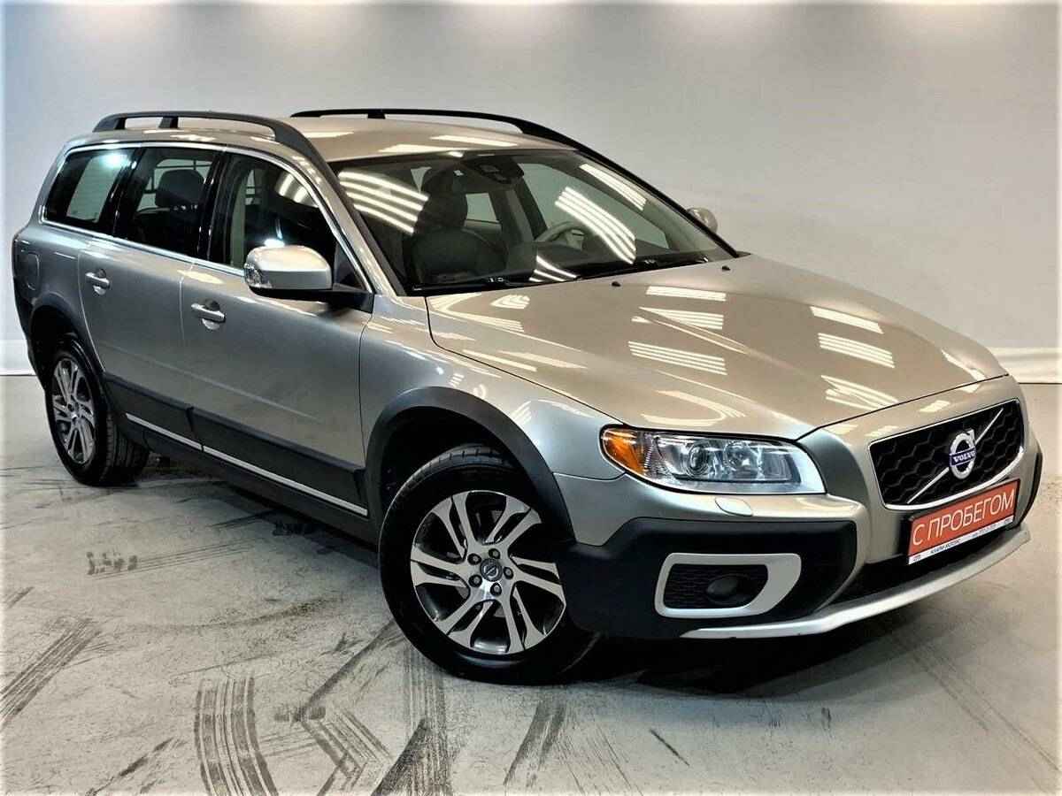 Volvo XC70, II
