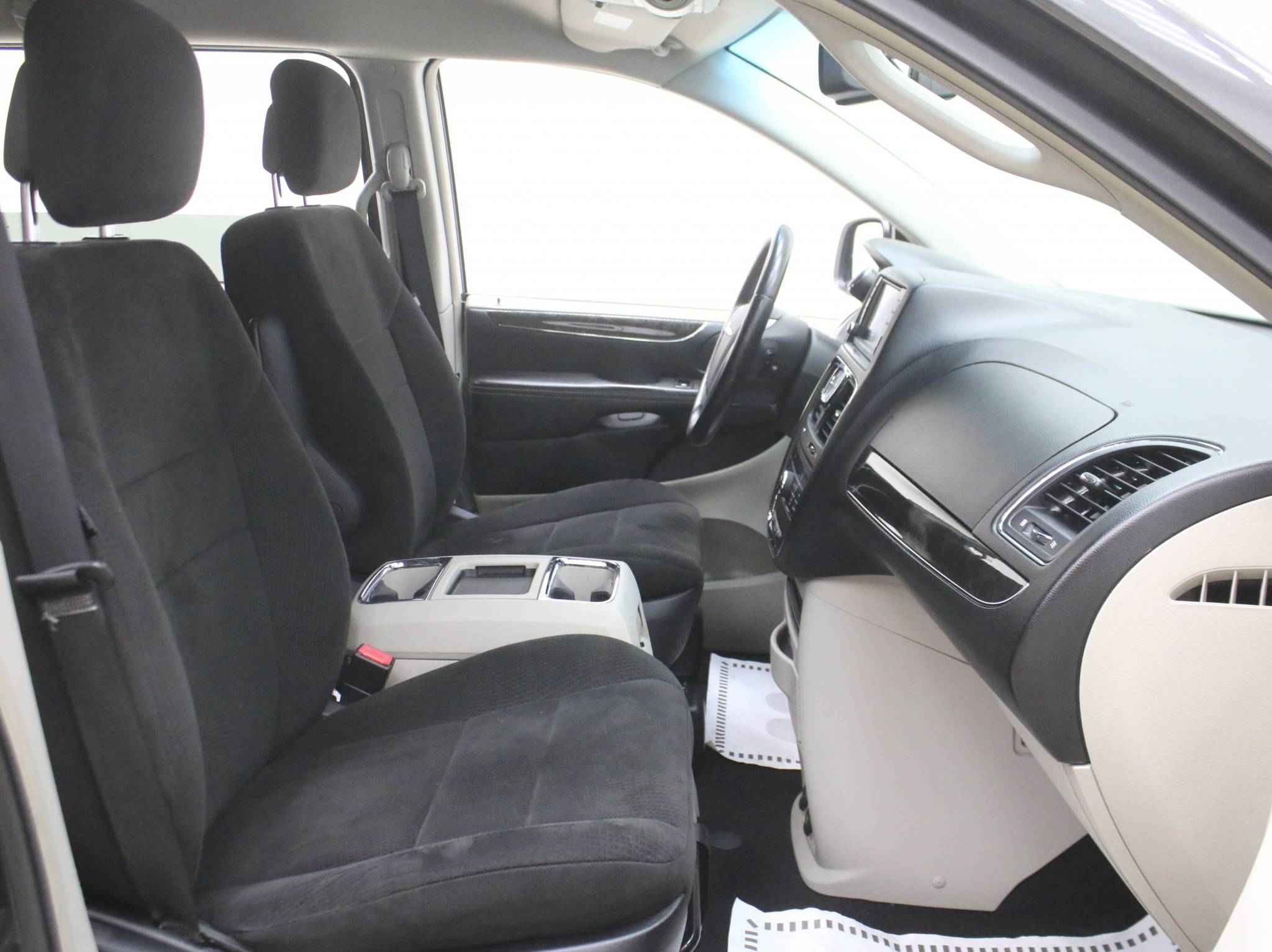 Chrysler Town & Country, V Рестайлинг