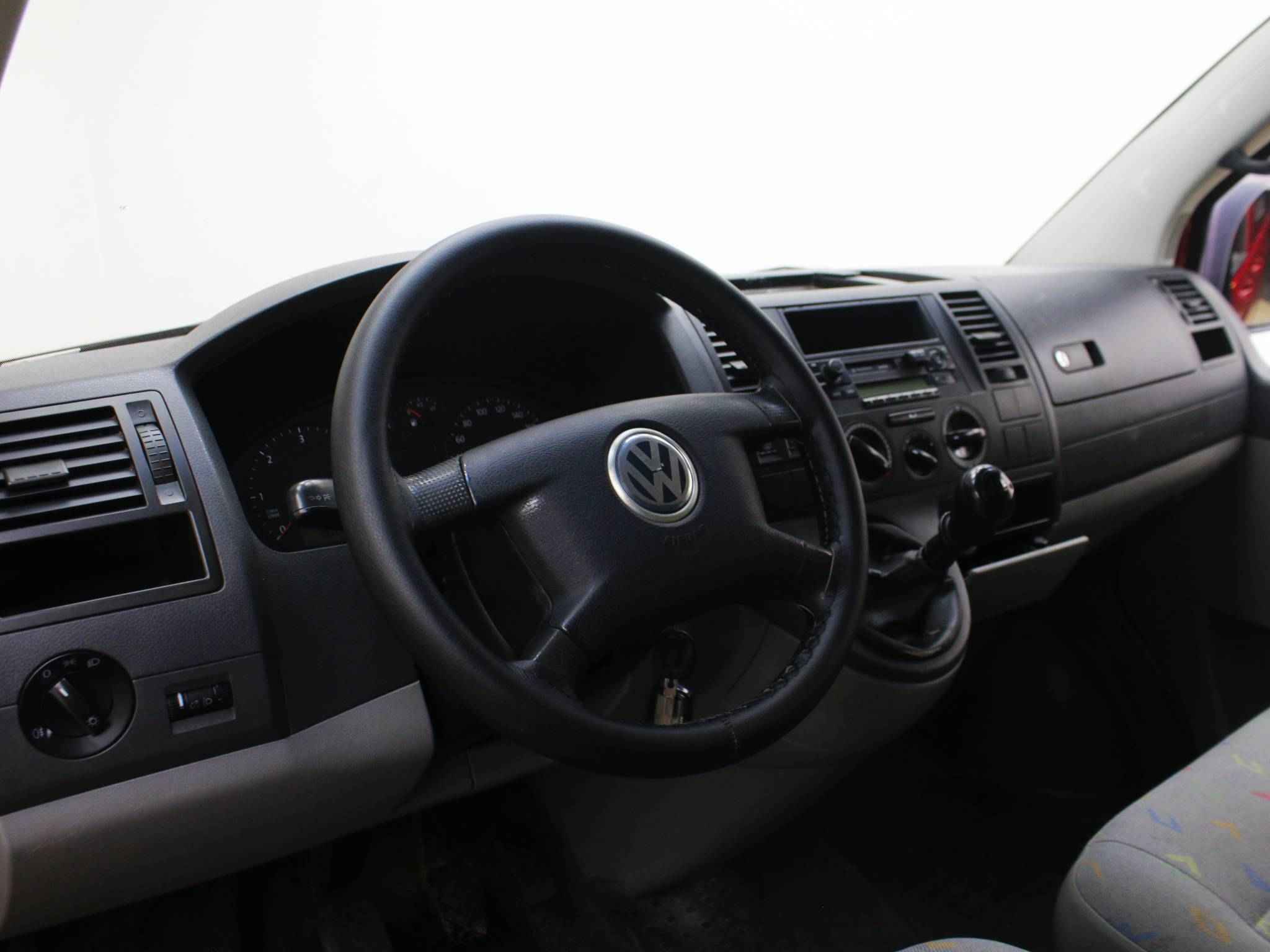 Volkswagen Transporter, T5