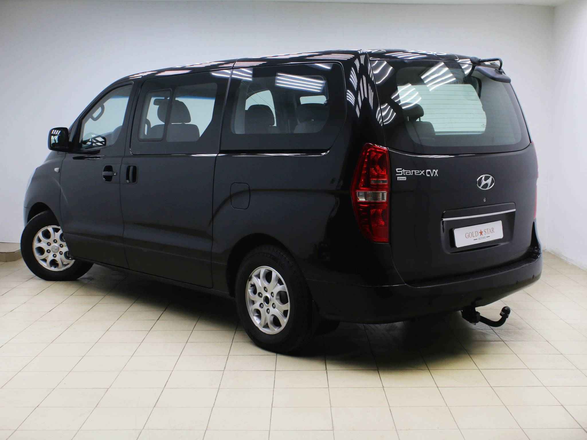 Hyundai Grand Starex, I