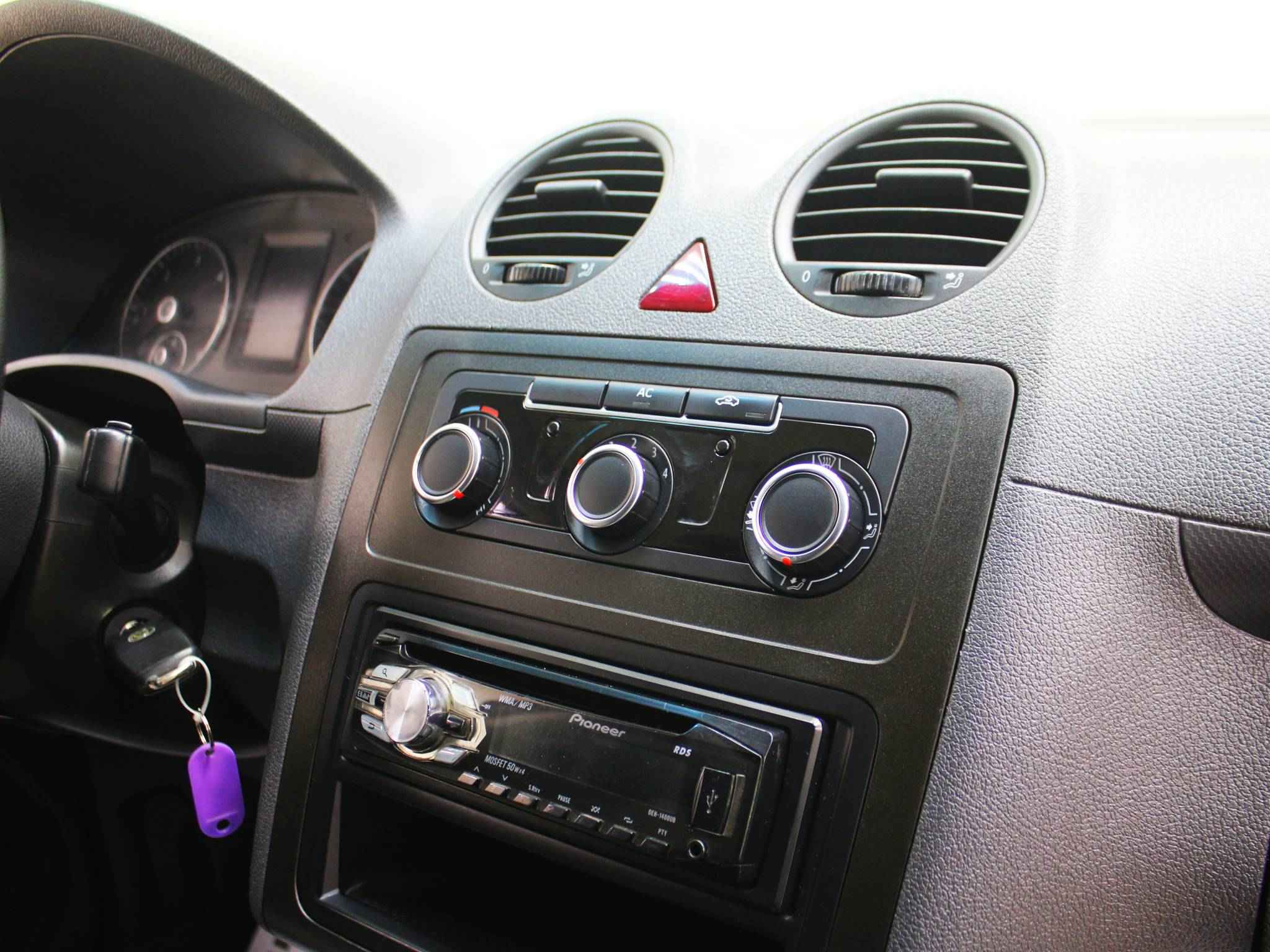 Volkswagen Caddy, III Рестайлинг