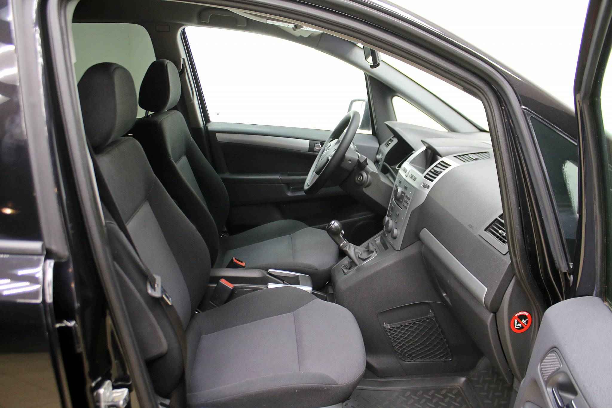 Opel Zafira, B Рестайлинг