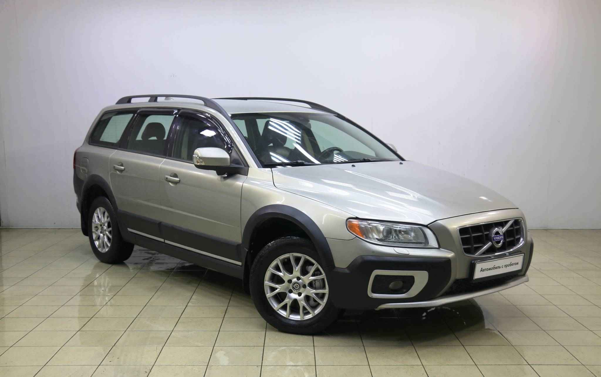 Volvo XC70, II