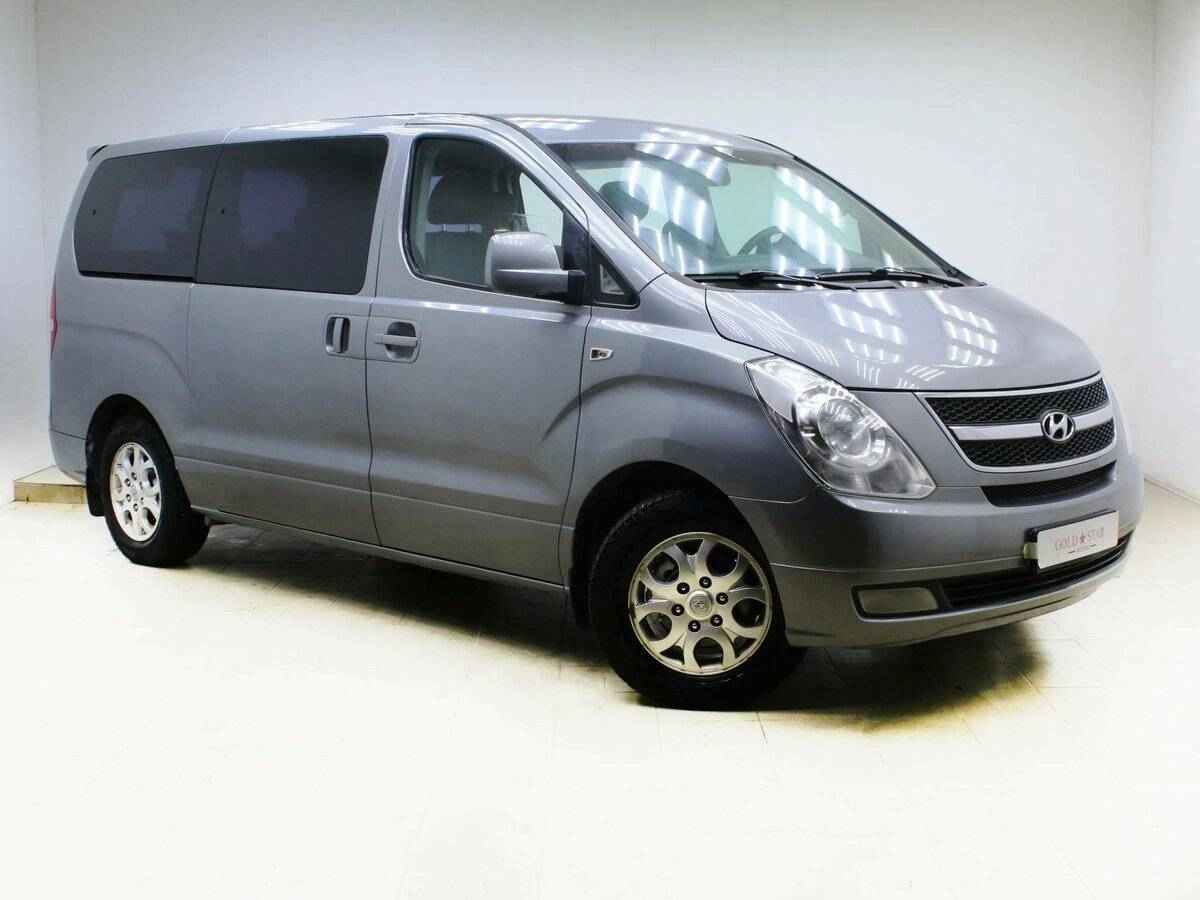 Hyundai Grand Starex, I