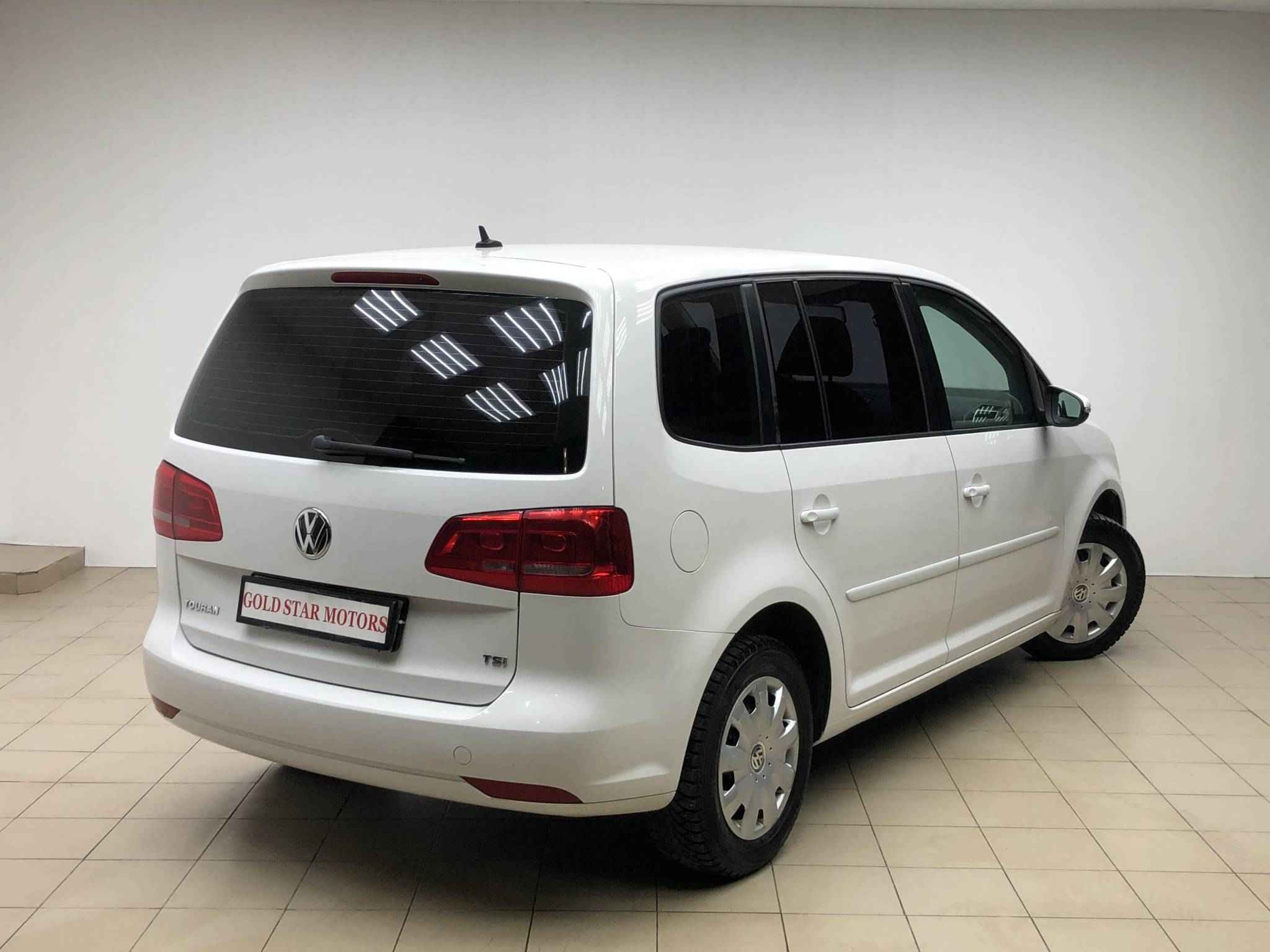 Volkswagen Touran, II