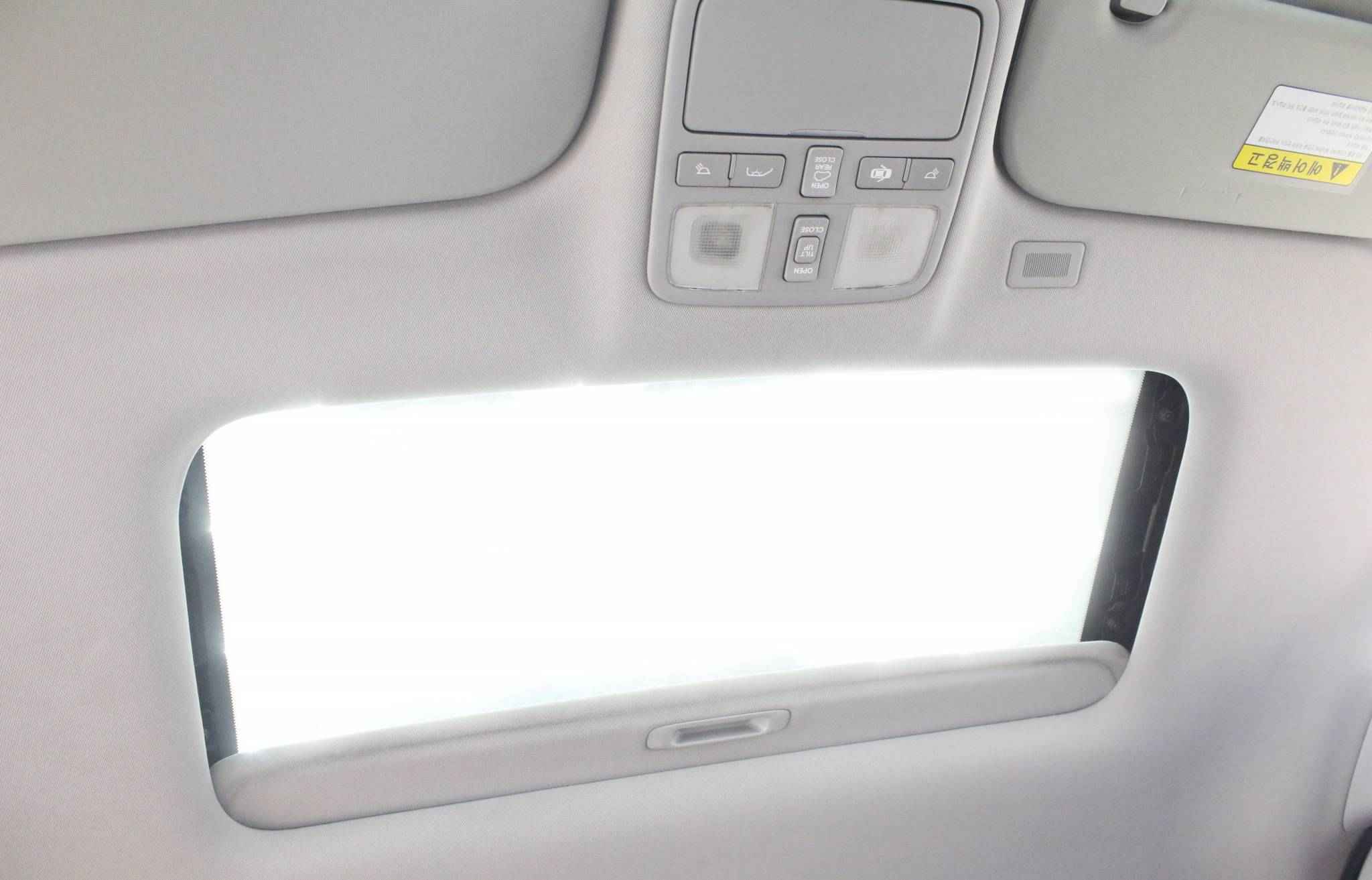 Hyundai Grand Starex, I