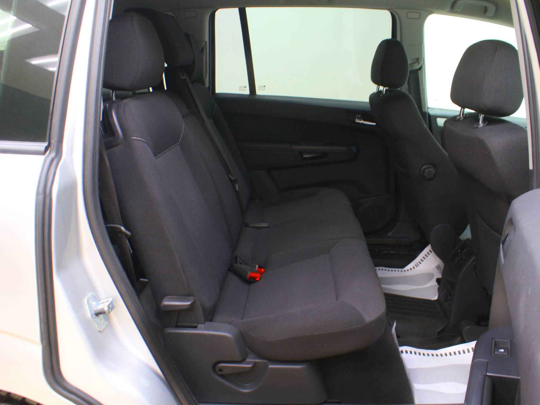 Opel Zafira, B Рестайлинг