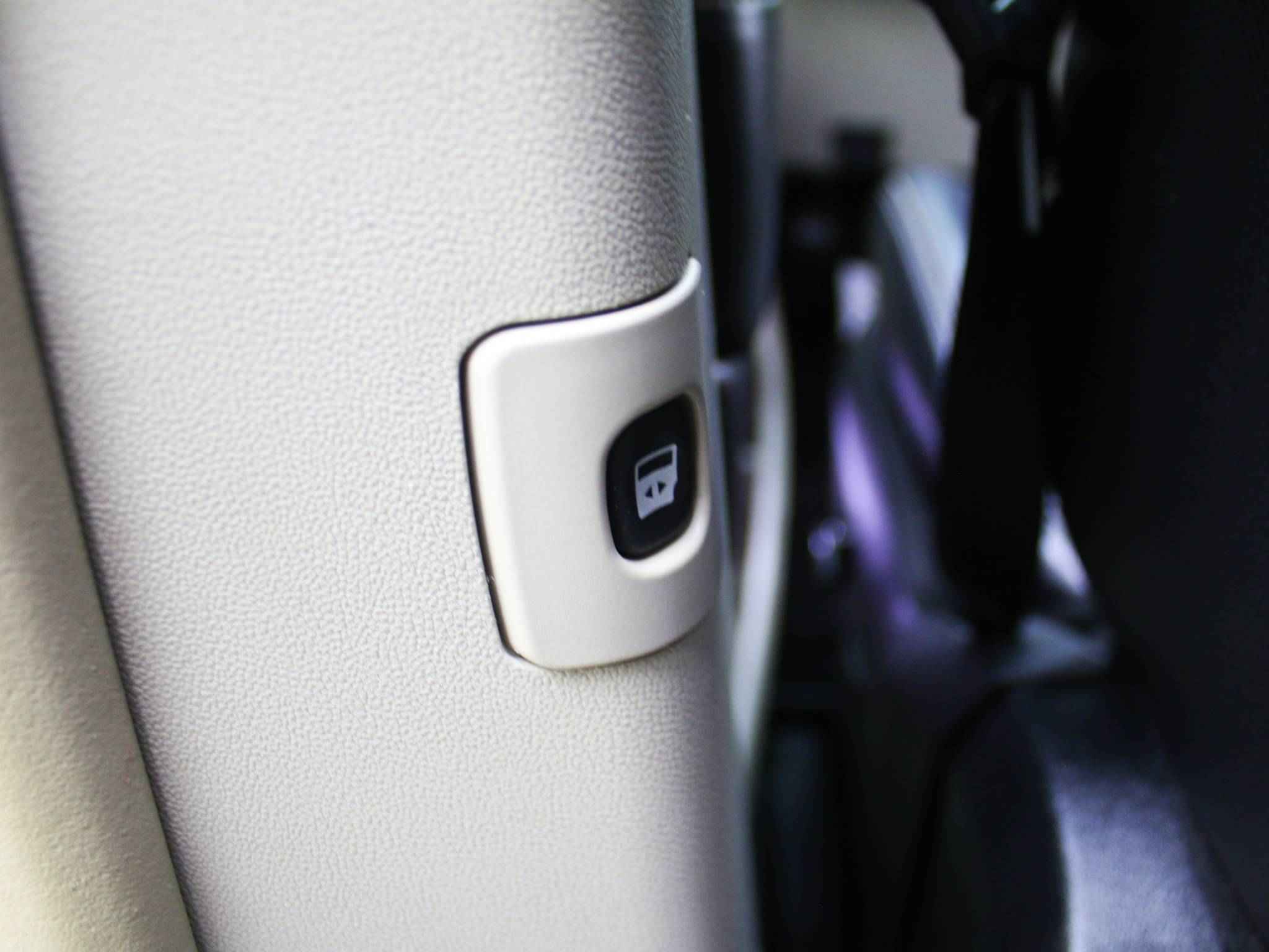 Chrysler Town & Country, V Рестайлинг