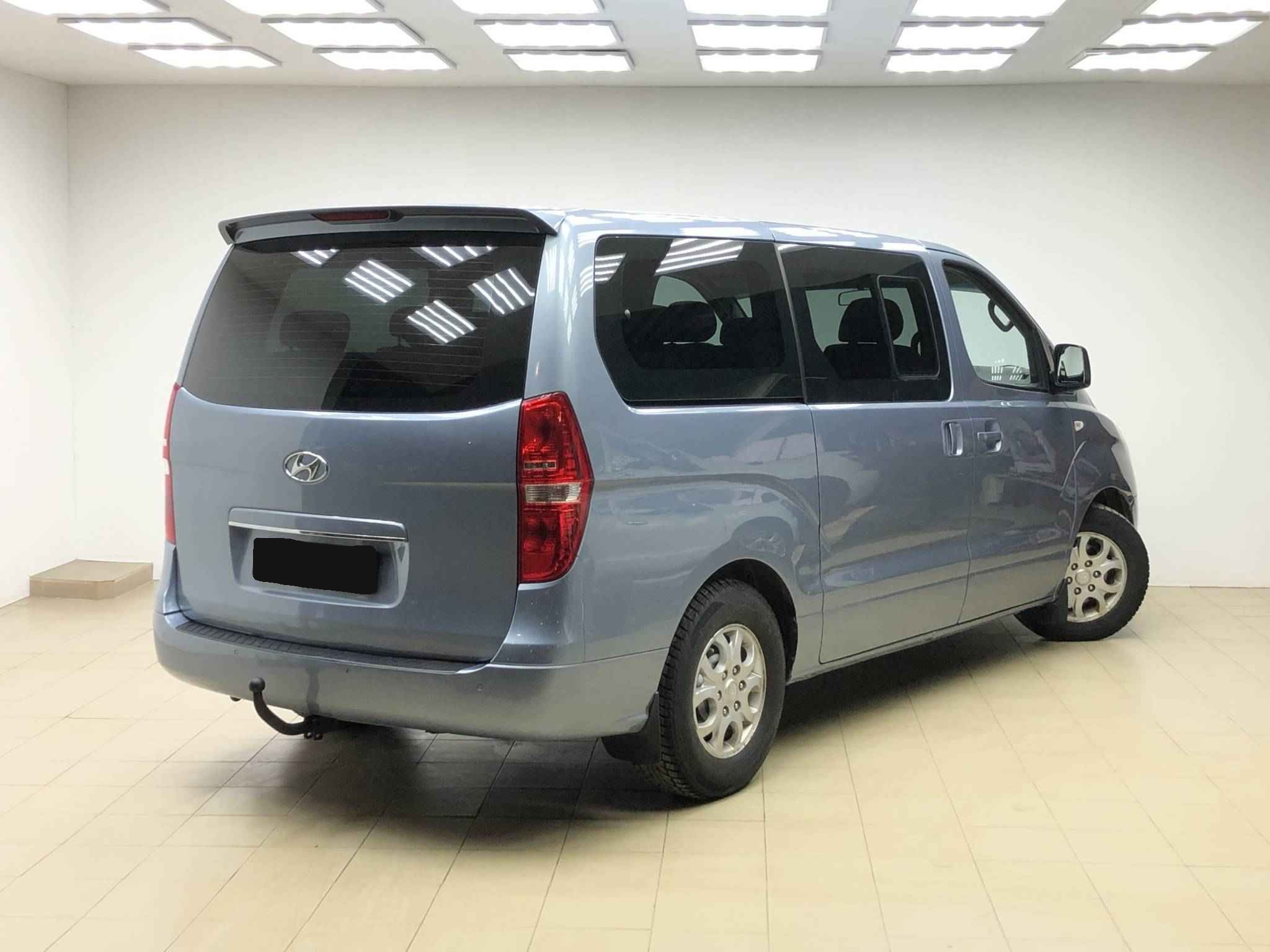 Hyundai Grand Starex, I