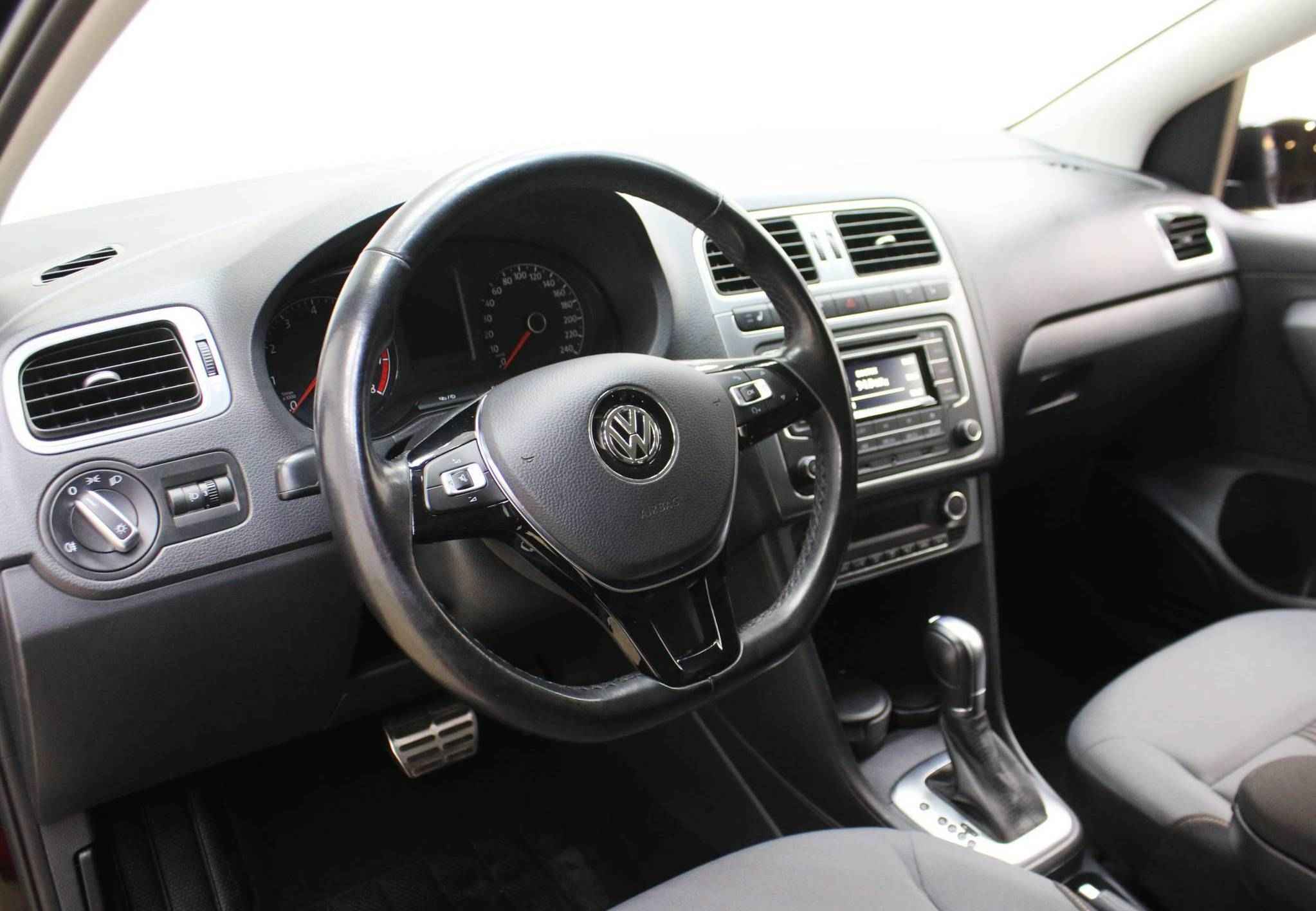 Volkswagen Polo, V Рестайлинг