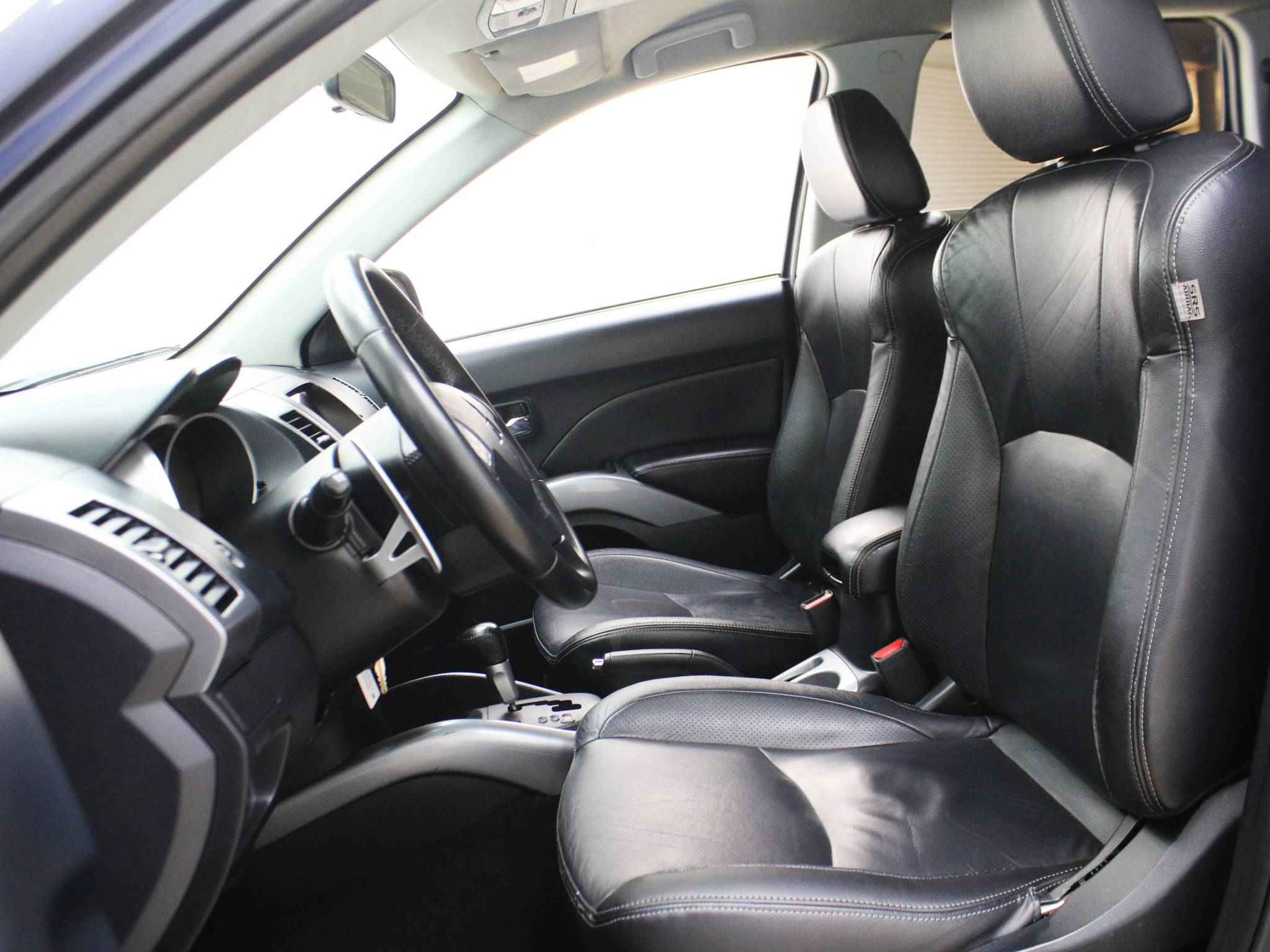 Mitsubishi Outlander, II