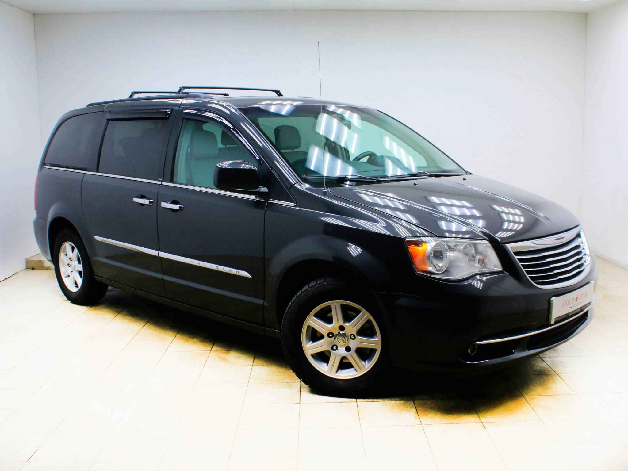 Chrysler Town & Country, V Рестайлинг