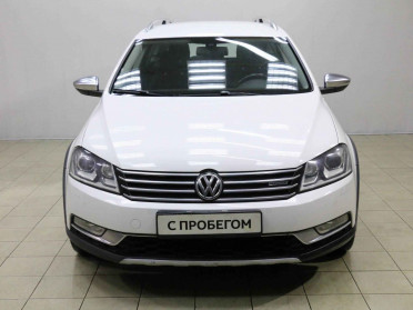 Volkswagen Passat, B7