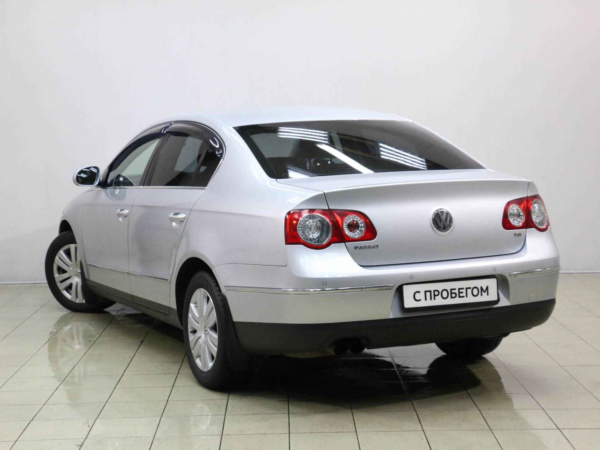 Volkswagen Passat, B6