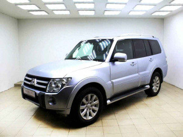 Mitsubishi Pajero, IV