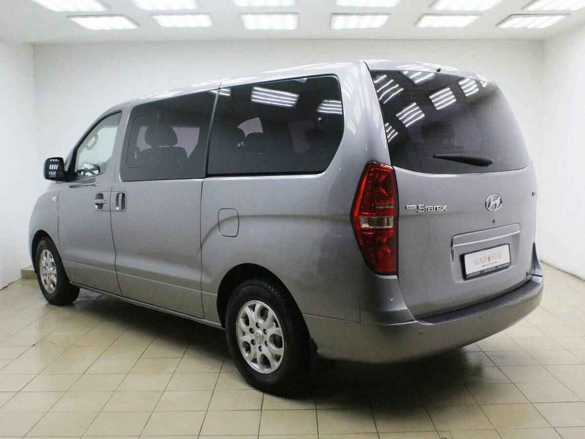 Hyundai Grand Starex, I