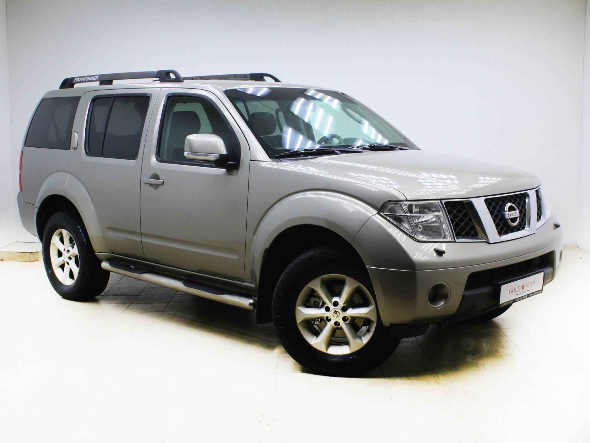 Nissan Pathfinder, III