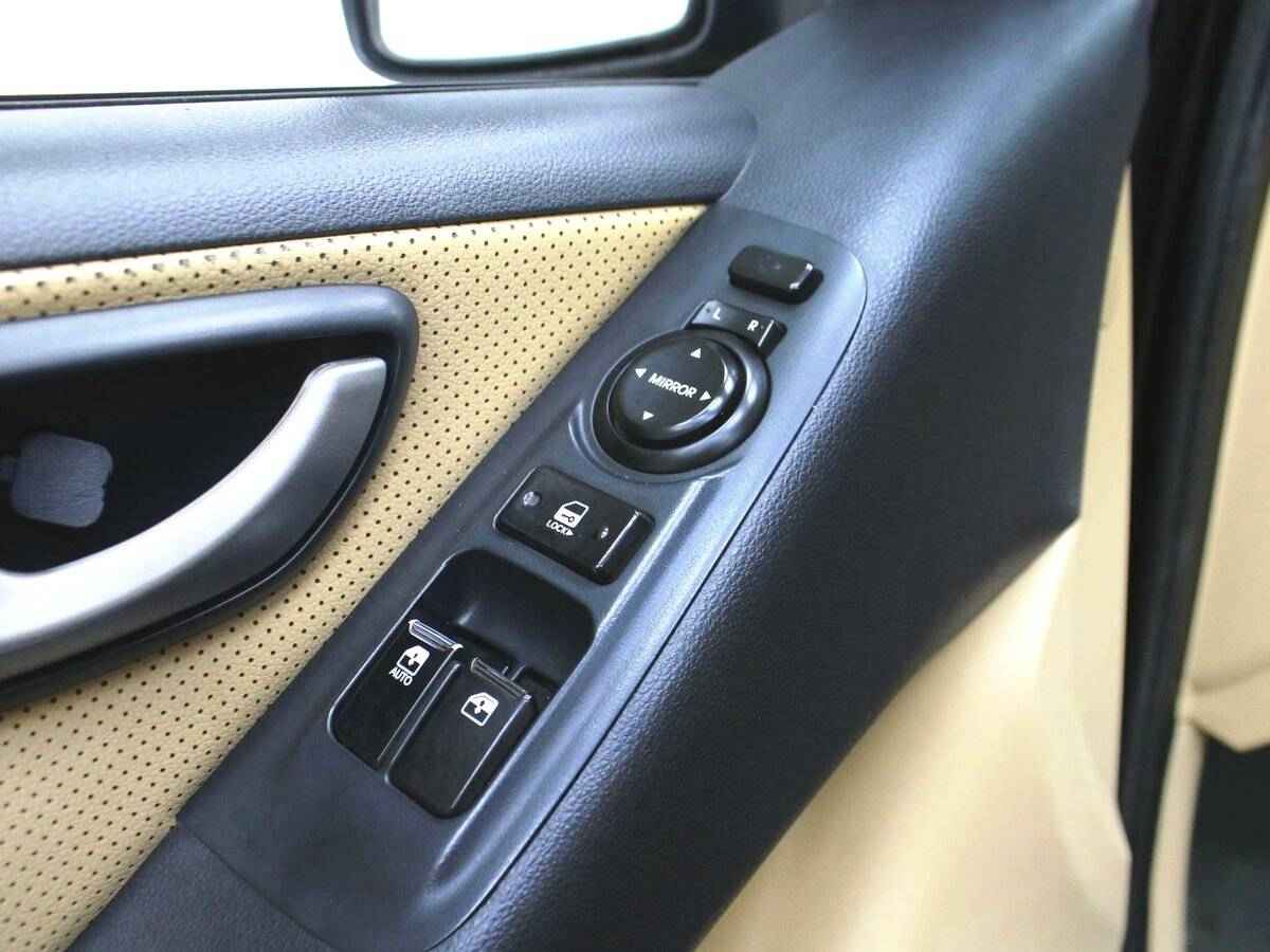 Hyundai Grand Starex, I