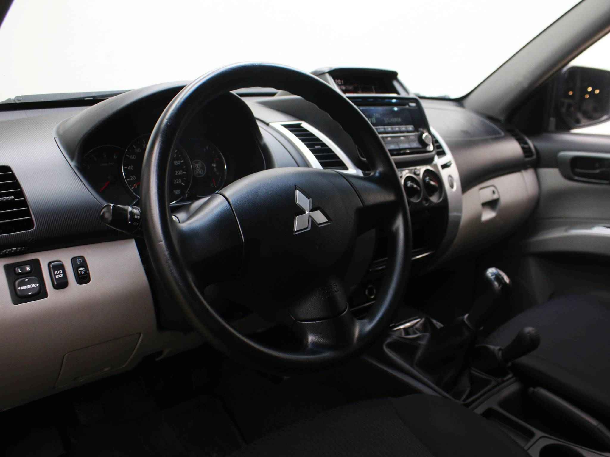 Mitsubishi Pajero Sport, II Рестайлинг