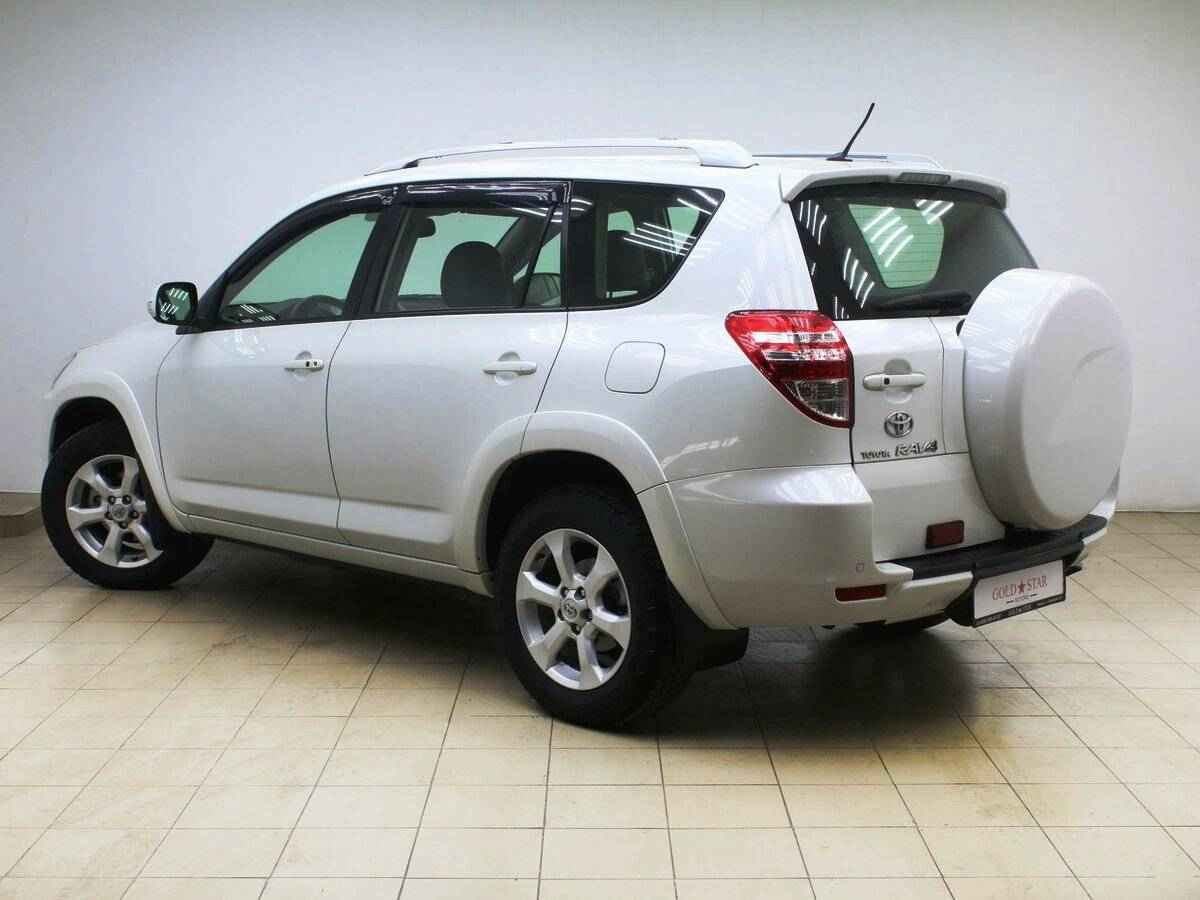 Toyota RAV4, III (XA30)