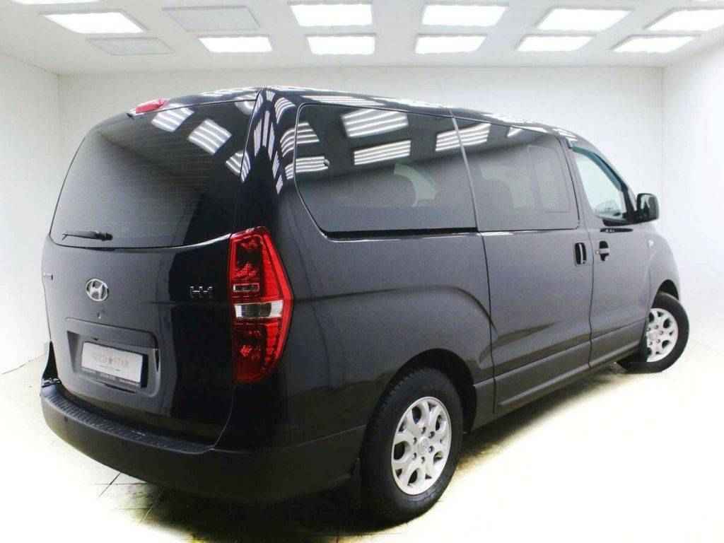 Hyundai H-1, II