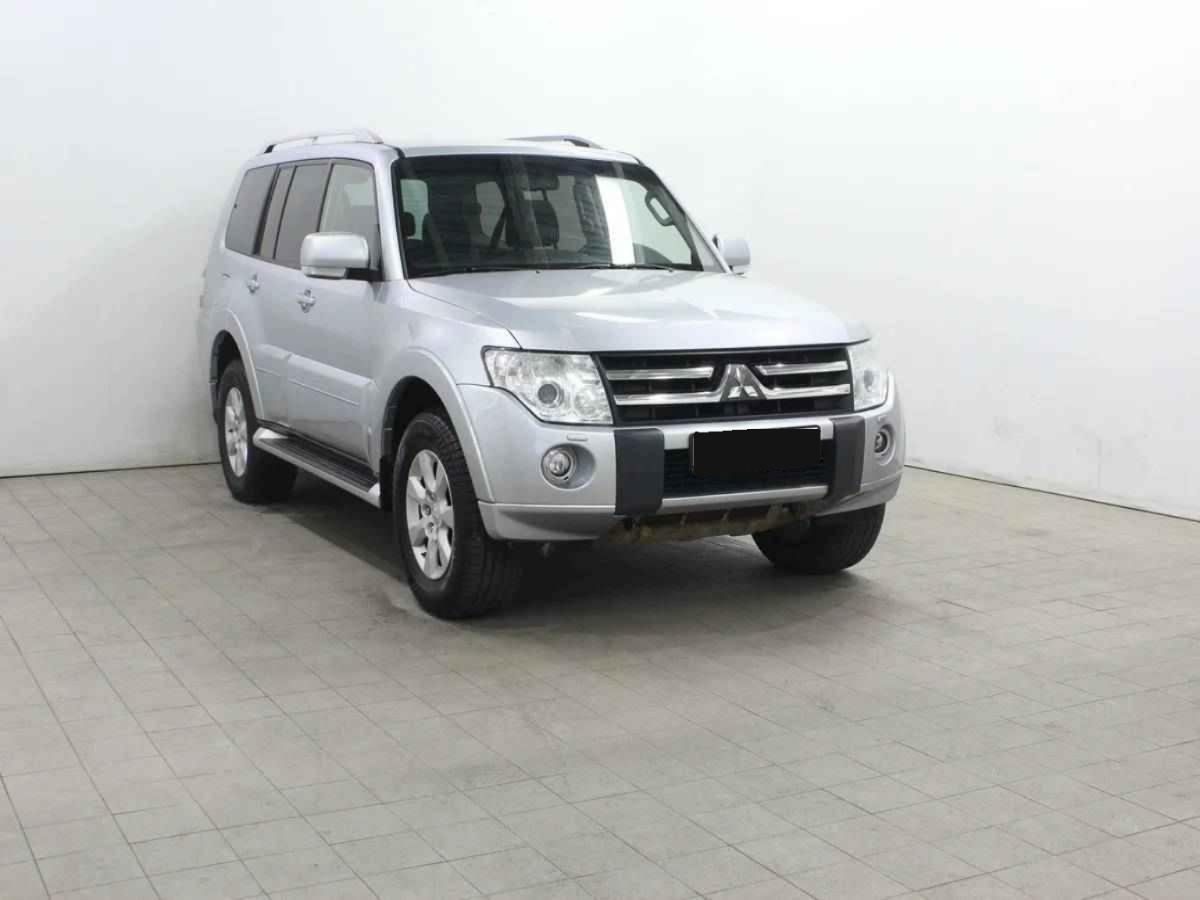 Mitsubishi Pajero, IV