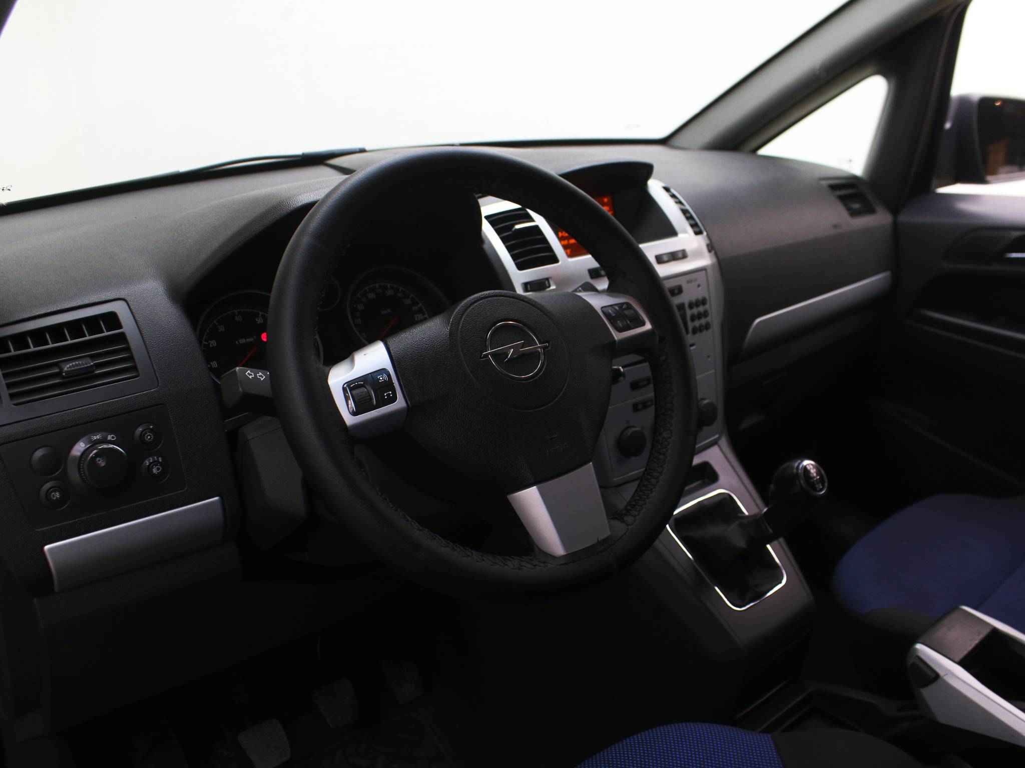 Opel Zafira, B Рестайлинг