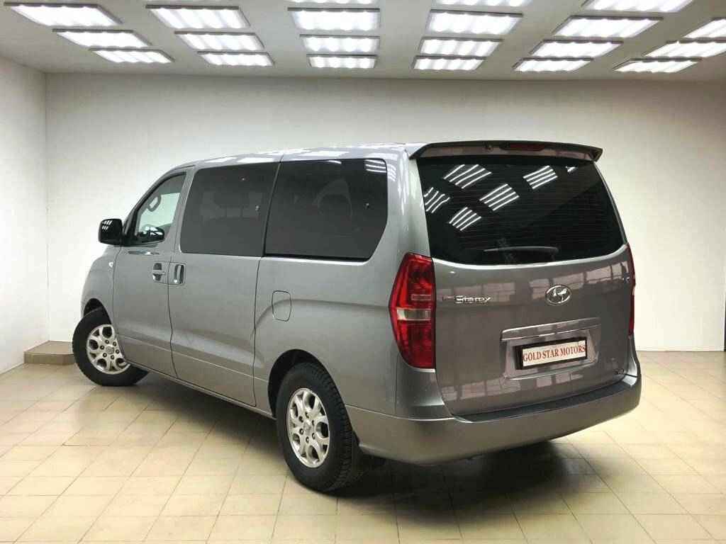 Hyundai Grand Starex, I