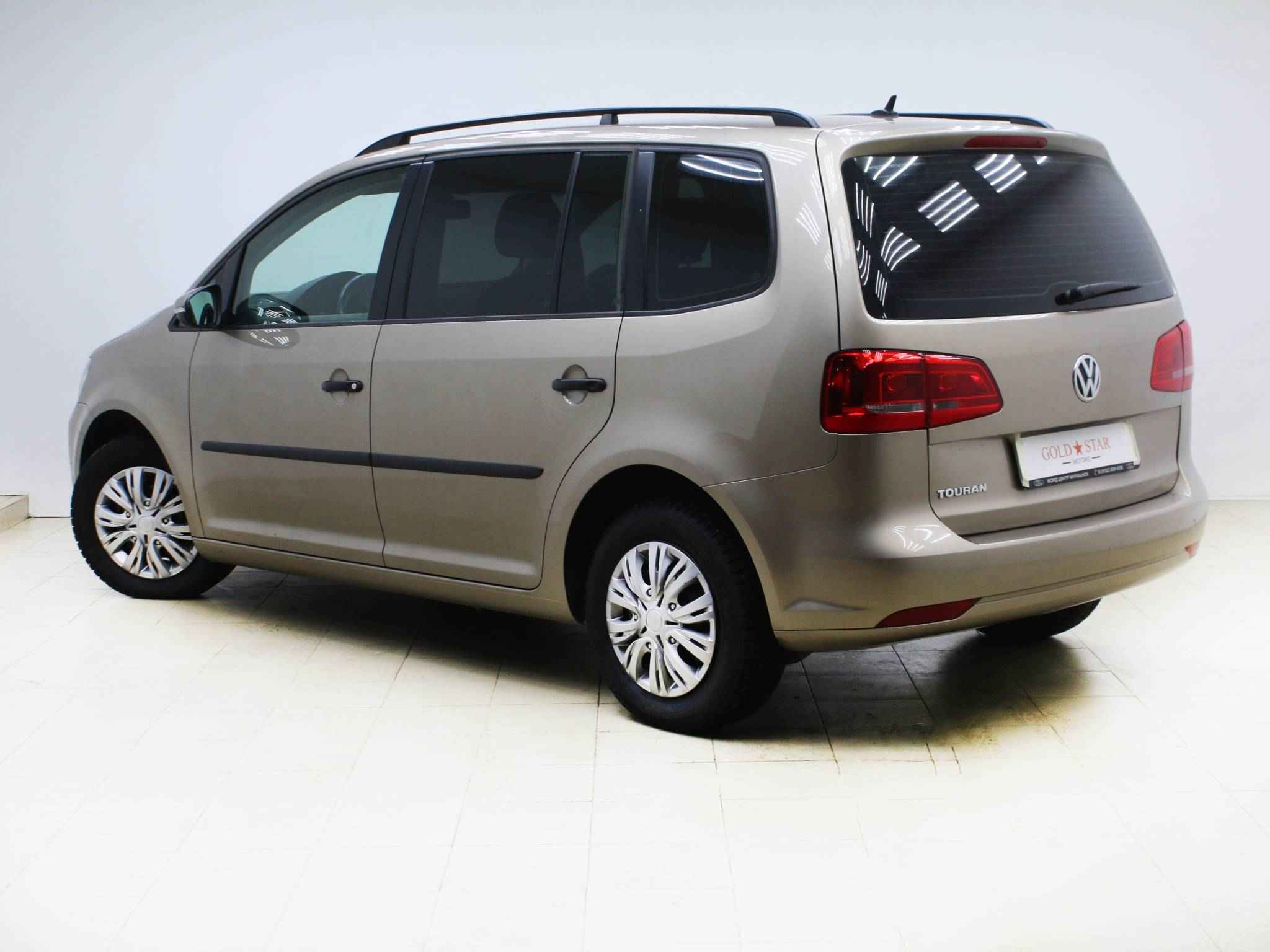 Volkswagen Touran, II