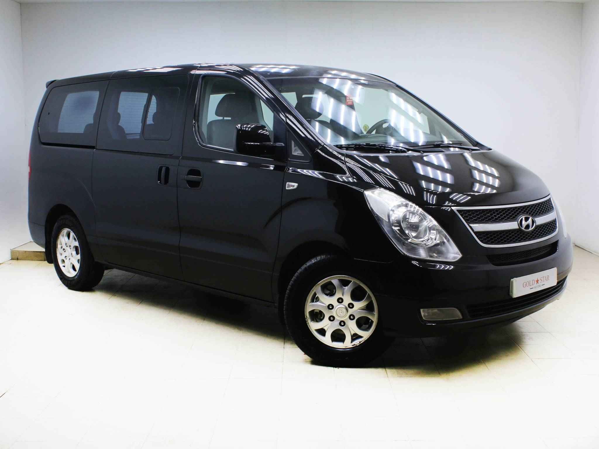 Hyundai Grand Starex, I