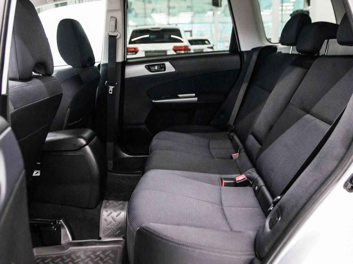 Subaru Forester, III