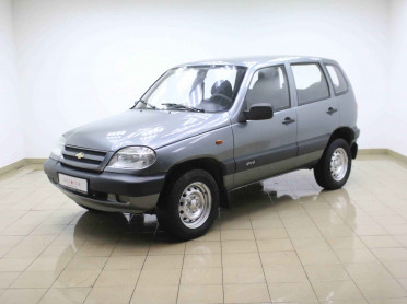 Chevrolet Niva, I